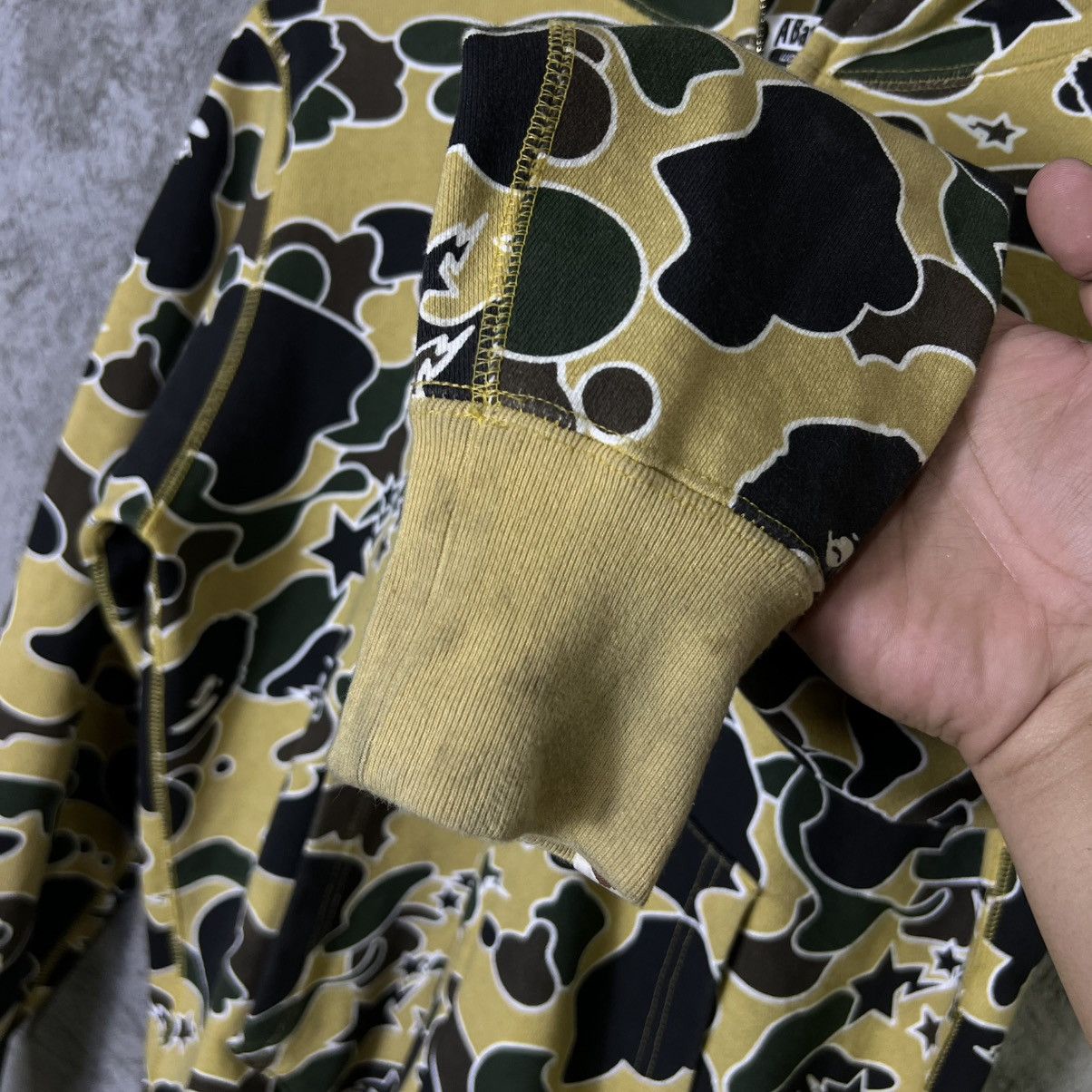 Bape A Bathing Ape Psyche Camo Shark Hoodie - 2021 - Yellow/Multi Size US S / EU 44-46 / 1 - 14 Thumbnail