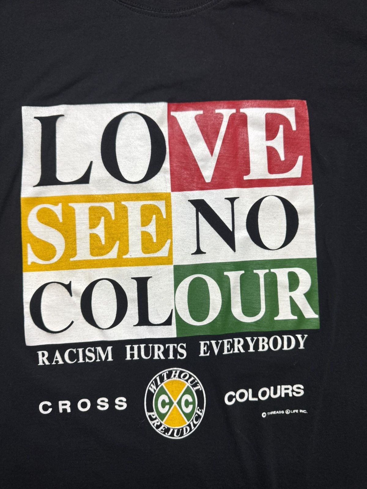 Cross Colours Cross Colours Love See No Colour - Racism hurts everyone 90s Size US L / EU 52-54 / 3 - 4 Thumbnail
