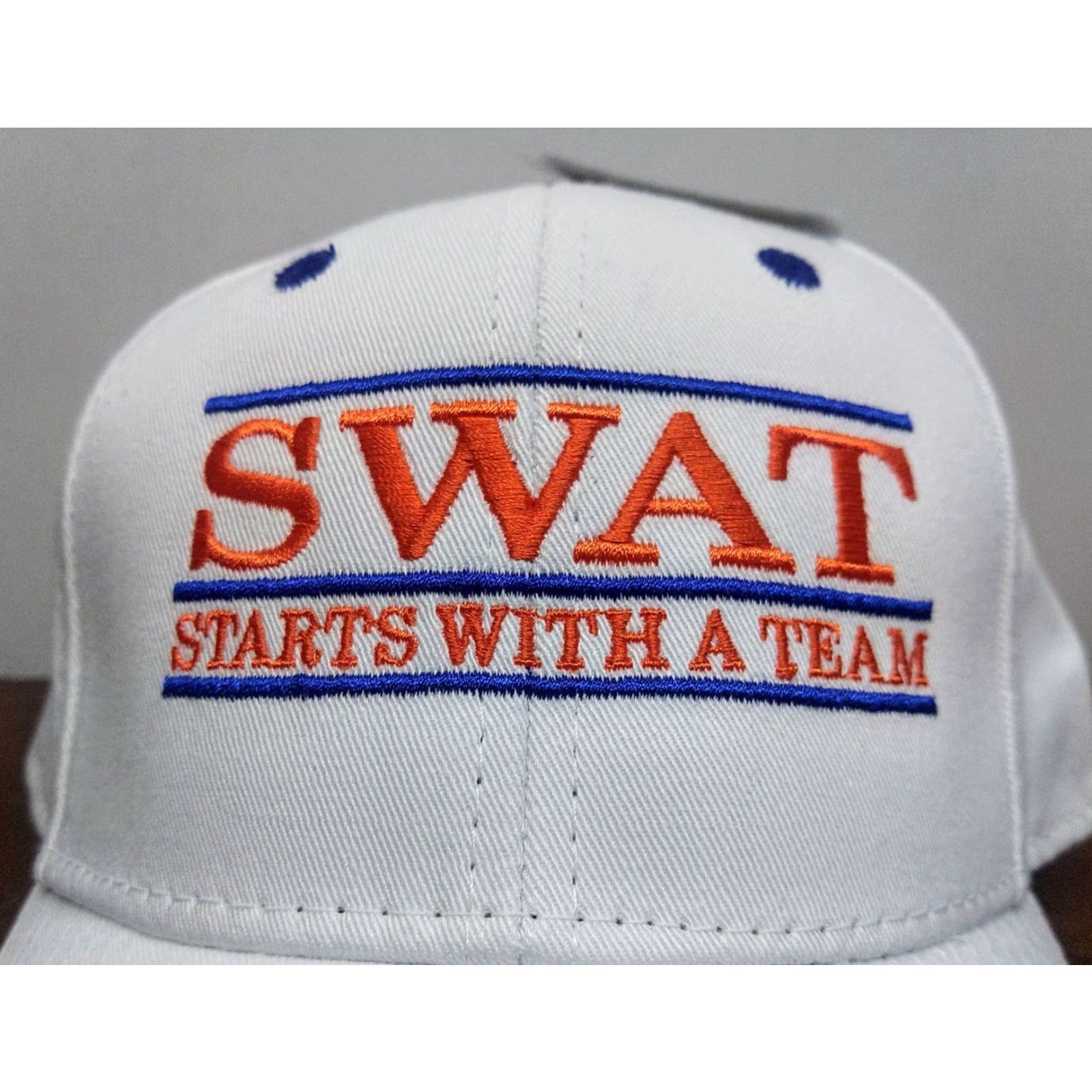 Vintage VINTAGE The Game S.W.A.T. White Hat Baseball Cap Adjustable Twill Cotton Mens Hat White 90s Football OutdoorSports Casual Travel Workwear Size ONE SIZE - 2 Thumbnail