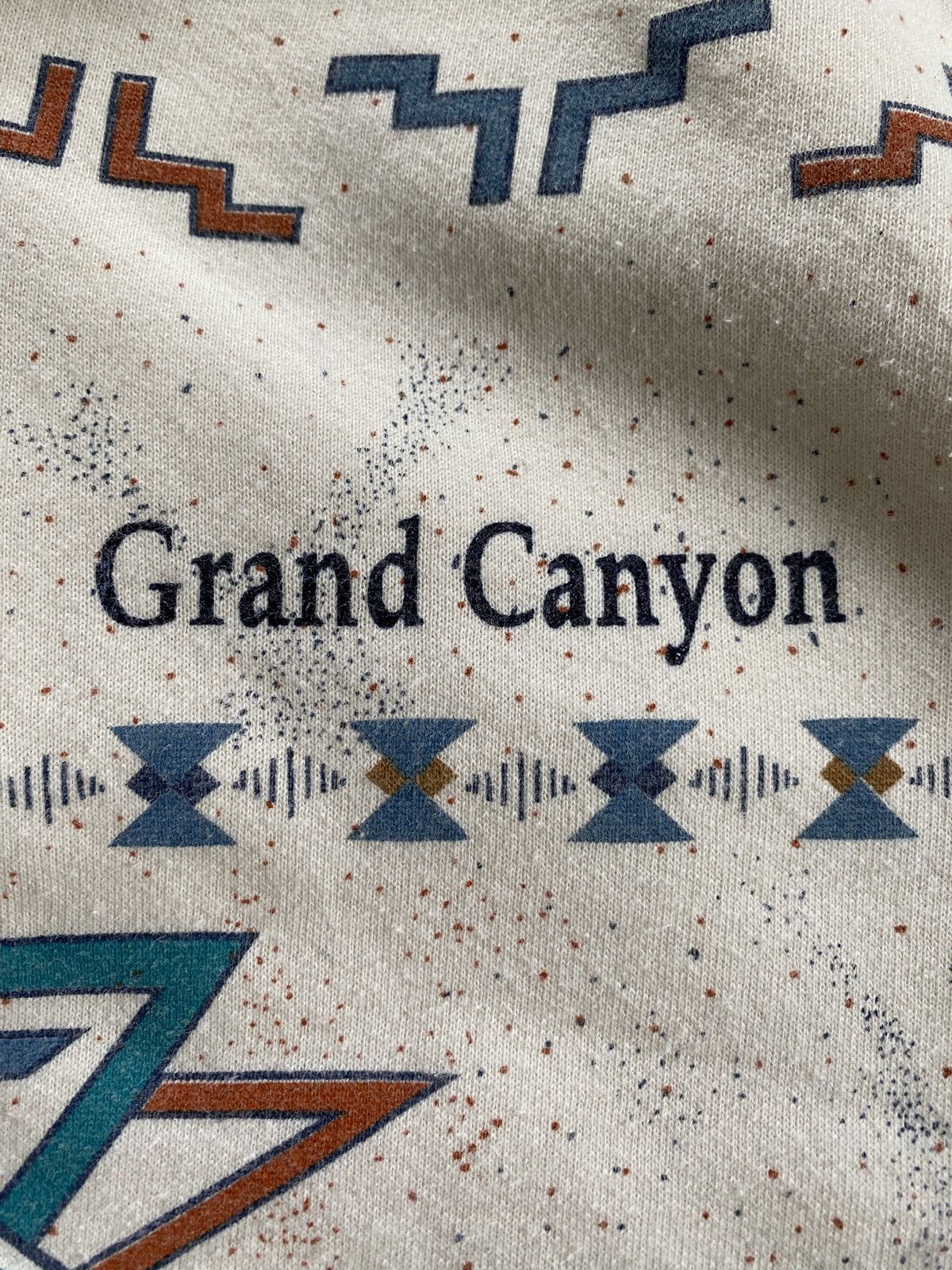 Native Vintage 90’s Grand Canyon Native Print Crewneck Sweatshirt Size US M / EU 48-50 / 2 - 5 Thumbnail