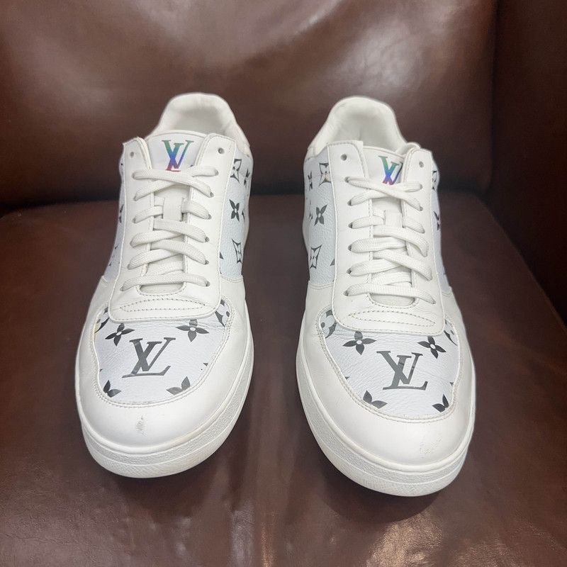 Louis Vuitton Louis Vuitton Rivoli Low-Top Sneakers in White - Size US 9.5 / EU 42-43 - 2 Thumbnail