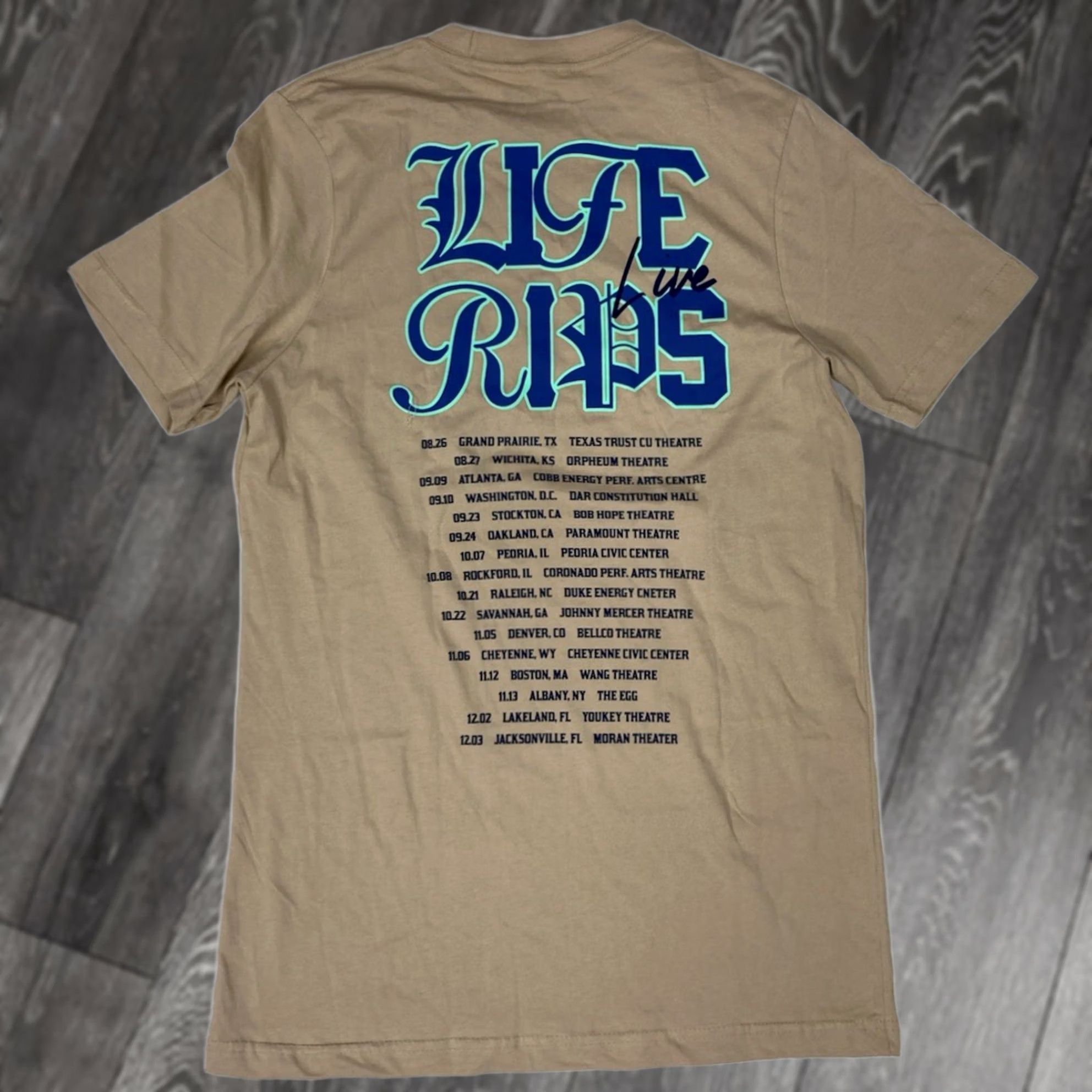 Alife Chris D'elia Life Rips Live Graphic T-shirt Women Medium Beige Music Shirt Size M / US 6-8 / IT 42-44 - 1 Thumbnail