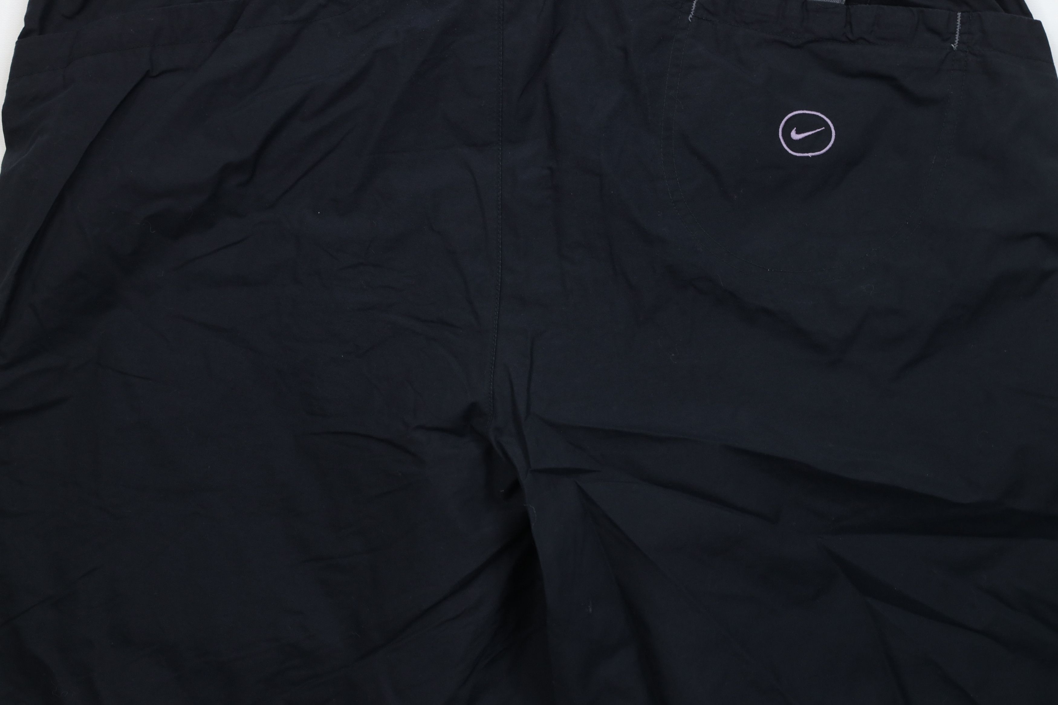 Nike Vintage 90s Y2K Nike Mini Swoosh Lined Utility Shorts Black Size US 36 / EU 52 - 13 Thumbnail