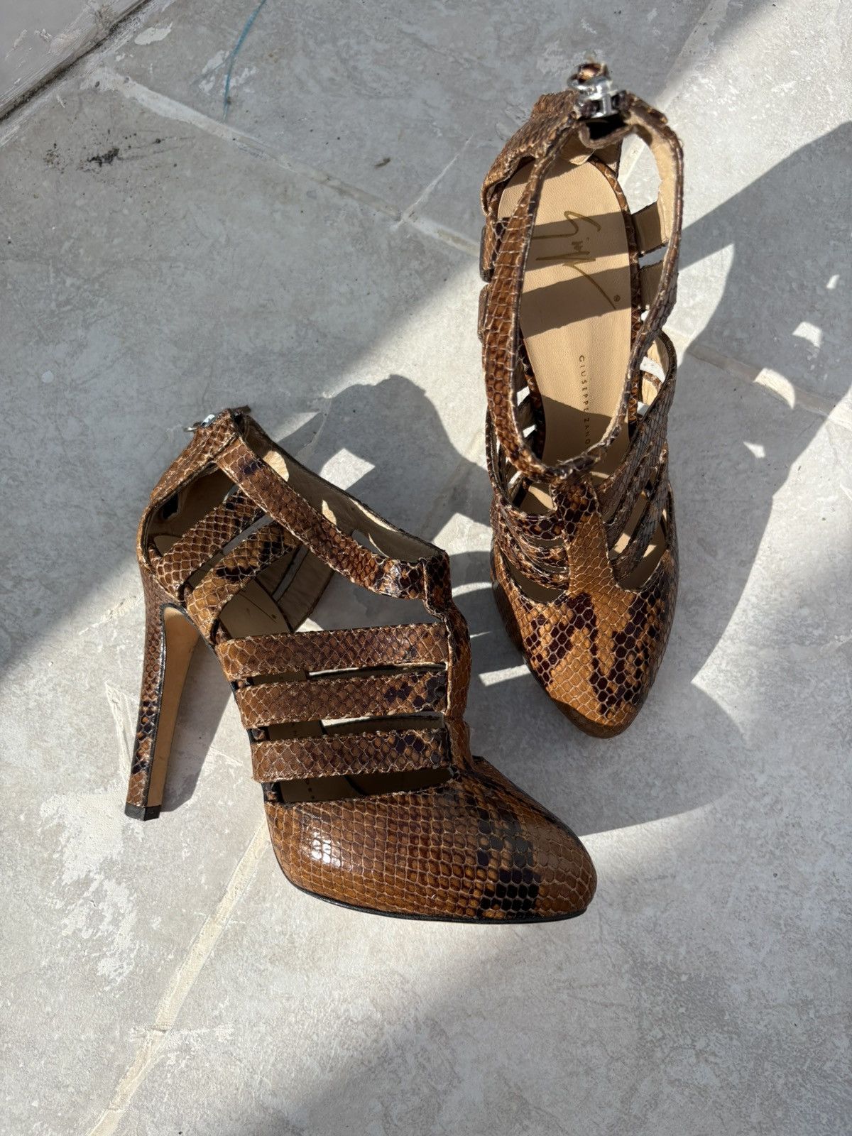 Giuseppe Zanotti Giuseppe zanotti vicini snakeskin heels Size US 6 / IT 36 - 6 Thumbnail