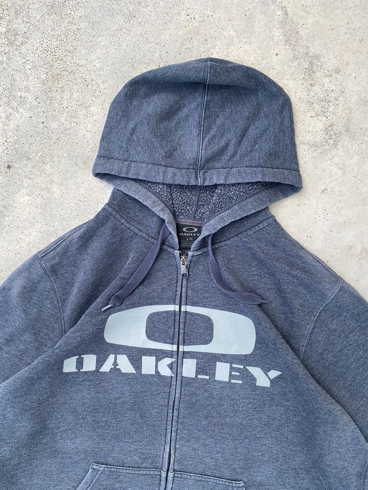 Oakley × Vintage Vintage Y2K Oakley Software Styled Zip Up Hoodie Size US XL / EU 56 / 4 - 2 Thumbnail