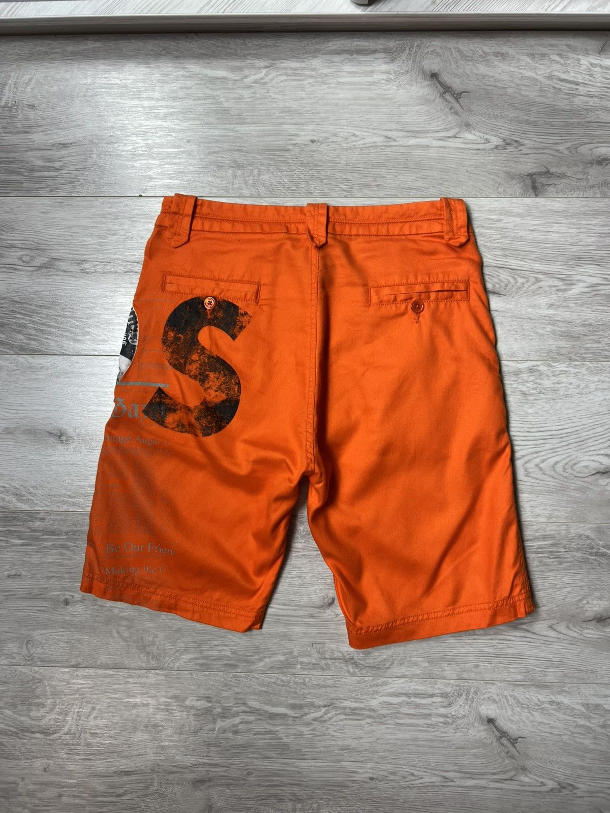 John Galliano John Galliano All Over Printed Orange Shorts Size Men’s XS Size US 28 / EU 44 - 8 Thumbnail
