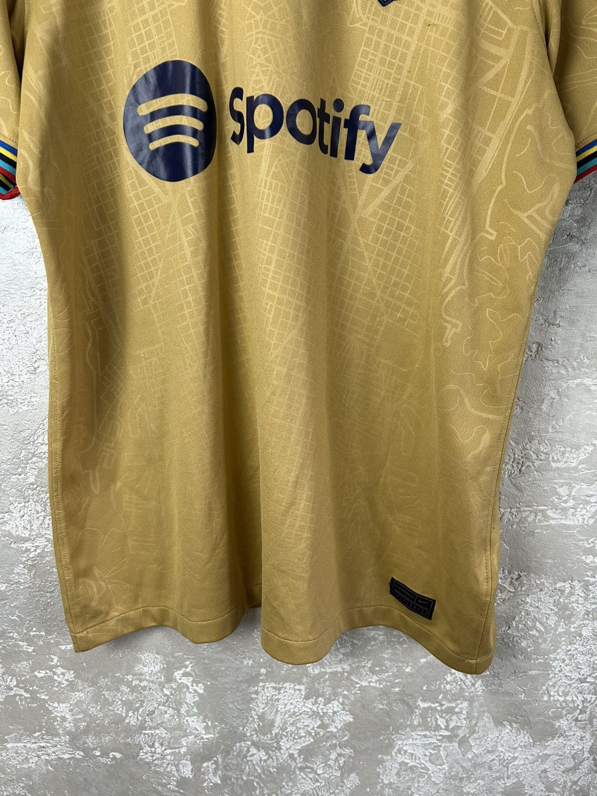 Nike Nike FC Barcelona 2022/23 Away Jersey - Olympic Gold Size US M / EU 48-50 / 2 - 5 Thumbnail