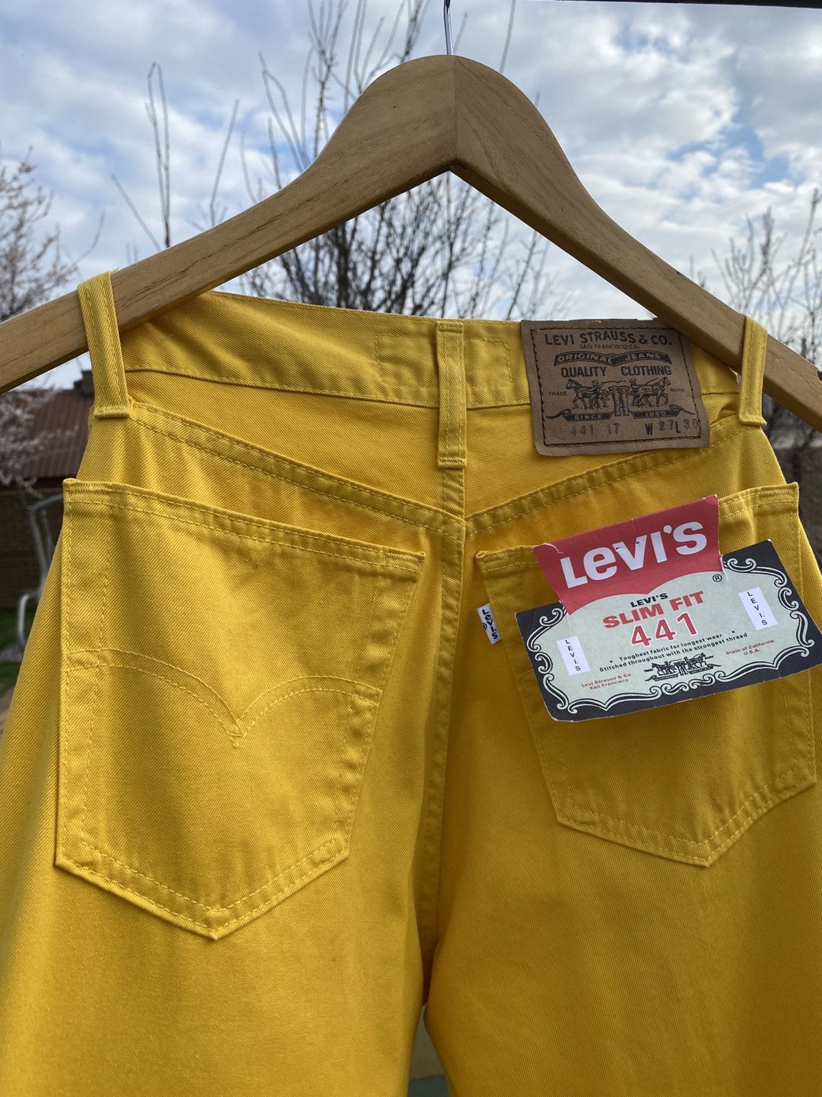 Levi's × Vintage Vintage Levi’s 441 Yellow Jeans Italy W27 L30 80s–90s Size 26" / US 2 / IT 38 - 11 Thumbnail