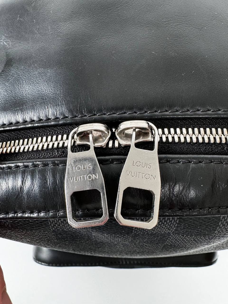 Louis Vuitton Louis Vuitton Damier Josh Backpack Size ONE SIZE - 11 Thumbnail