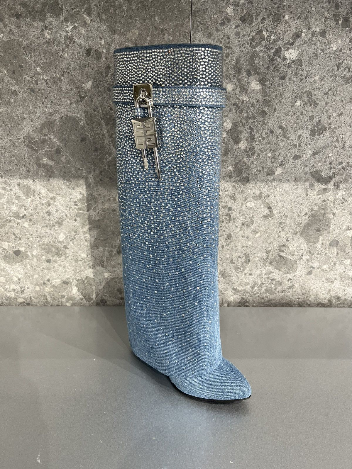 Givenchy o1w1db10325 Shark Lock Boots Biker 120mm in Denim Size US 11 / IT 41 - 10 Thumbnail