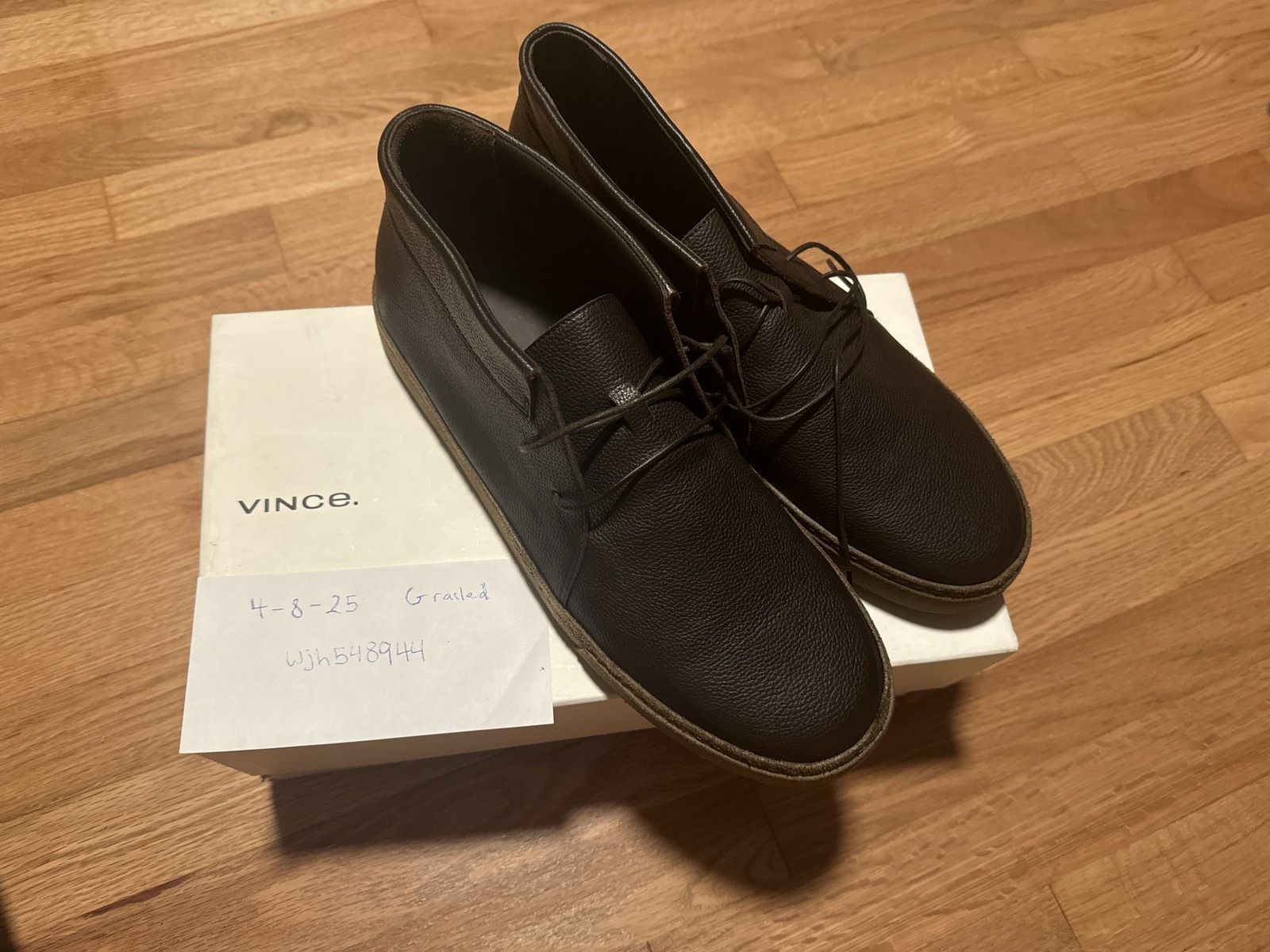 NWT VINCE Designer Genuine Leather Chukka Boots Size 10.5