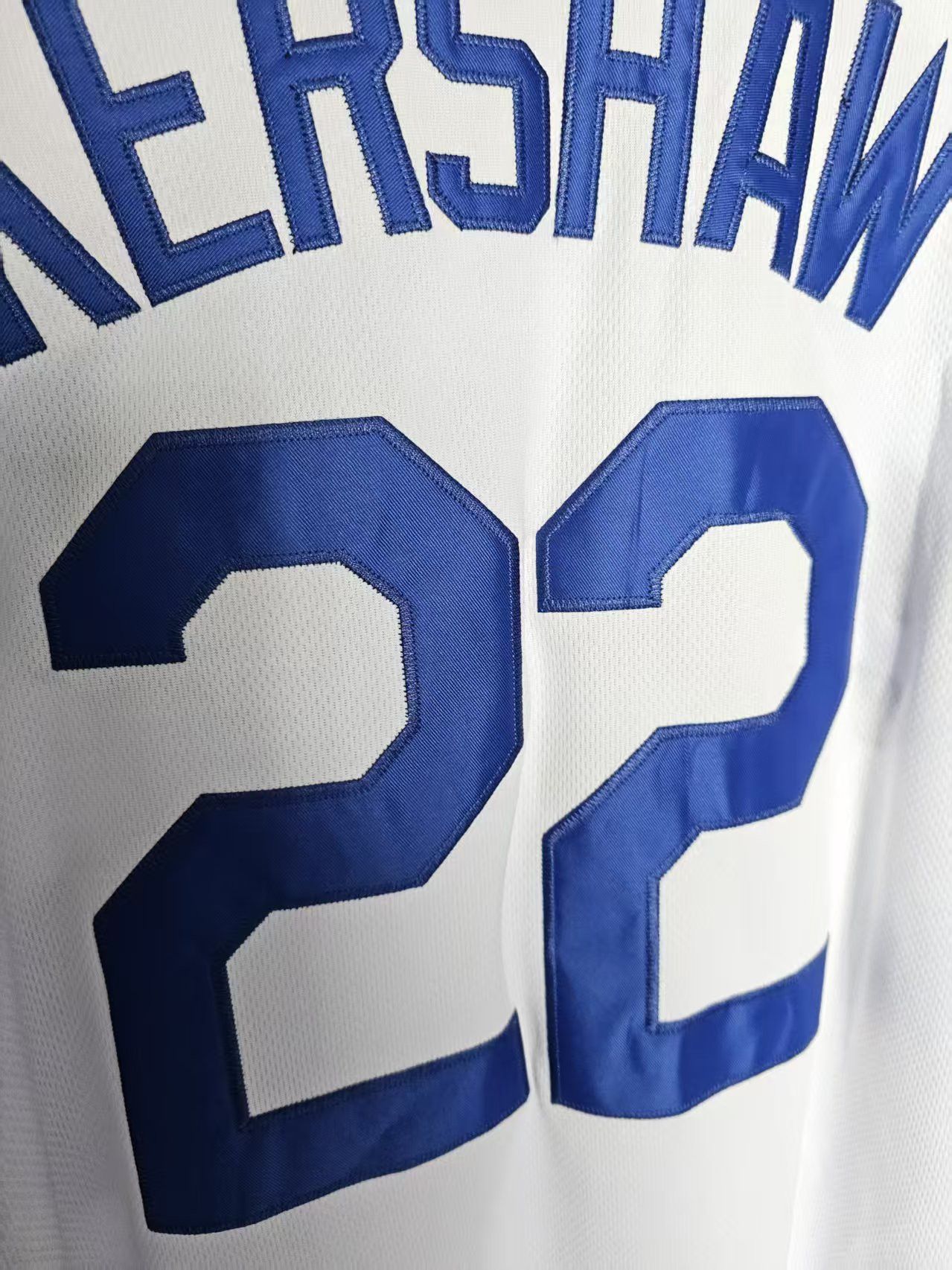 MLB Los Angeles Dodgers 22 Kershaw Jersey White M Size US M / EU 48-50 / 2 - 4 Thumbnail
