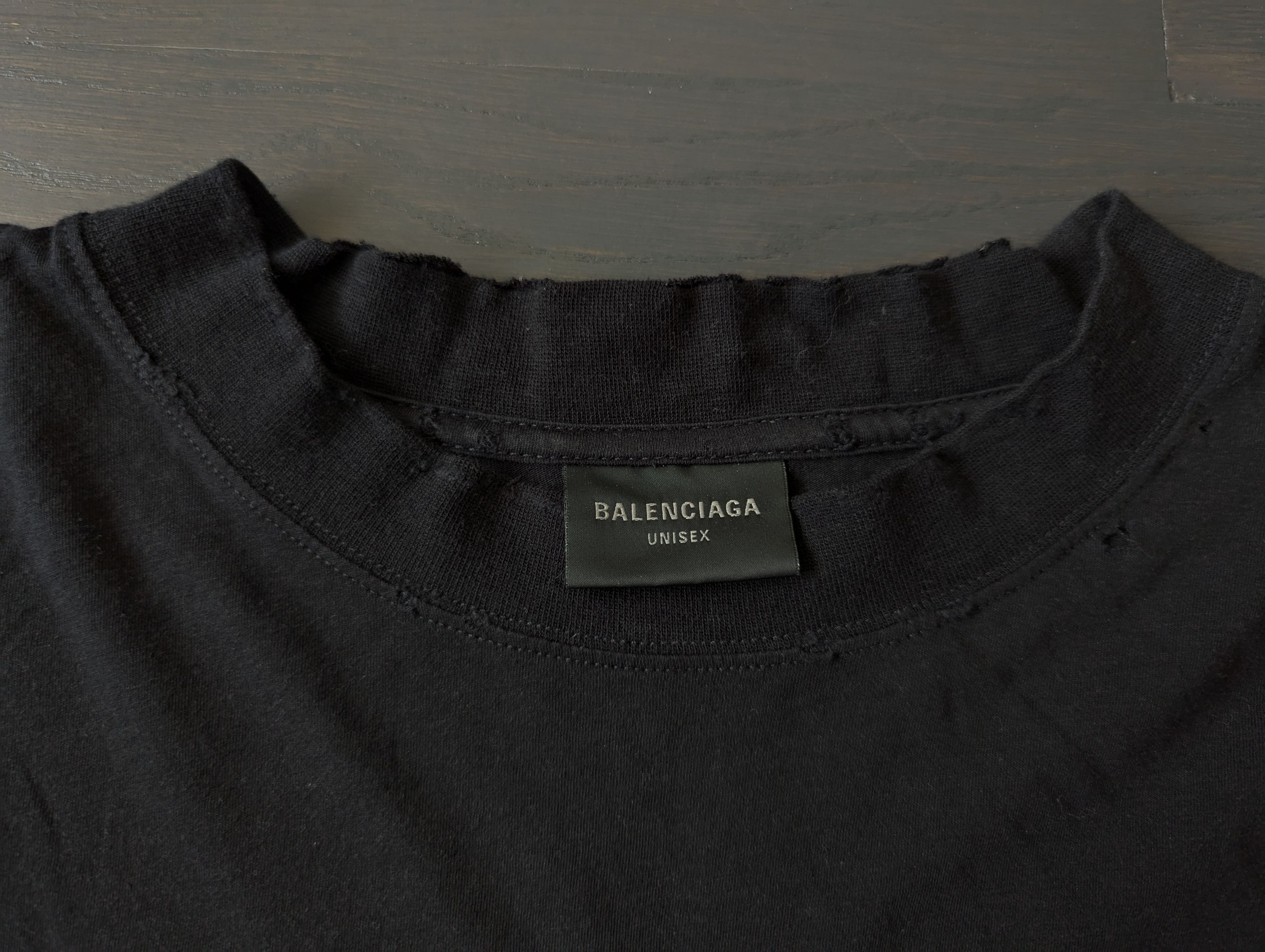 Balenciaga SU23 Embroidered Neck Tee Size US M / EU 48-50 / 2 - 2 Thumbnail