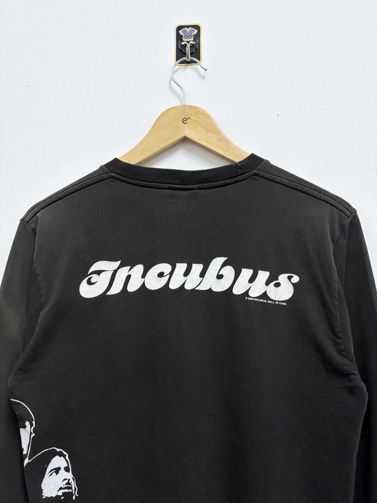 Vintage 2000’s Incubus Rock Band - Faded Distress Mode L/S T-Shirt Size US S / EU 44-46 / 1 - 4 Thumbnail
