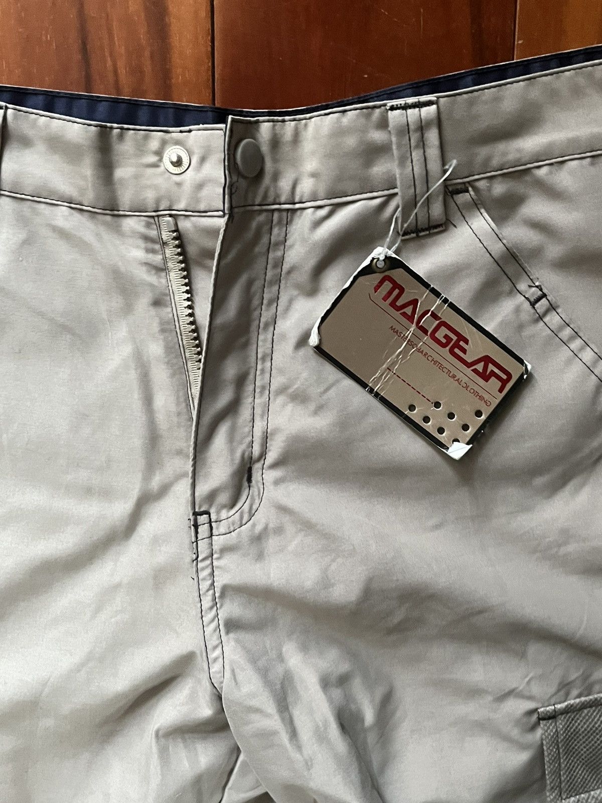 JNCO × Vintage Macgear cutoff cargo rave pants Size 26" / US 2 / IT 38 - 2 Thumbnail