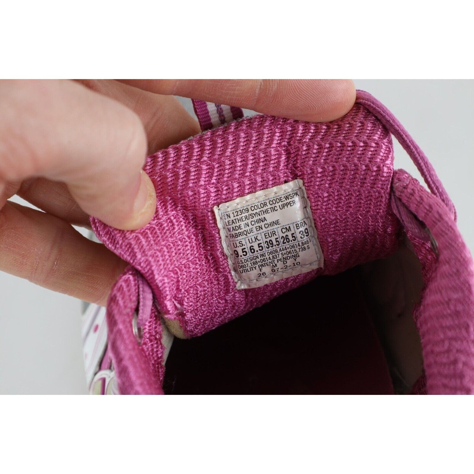 SKECHERS × Vintage Vintage Skechers Shape Ups Breast Cancer Cushioned Shoes Size US 9.5 / IT 39.5 - 11 Thumbnail