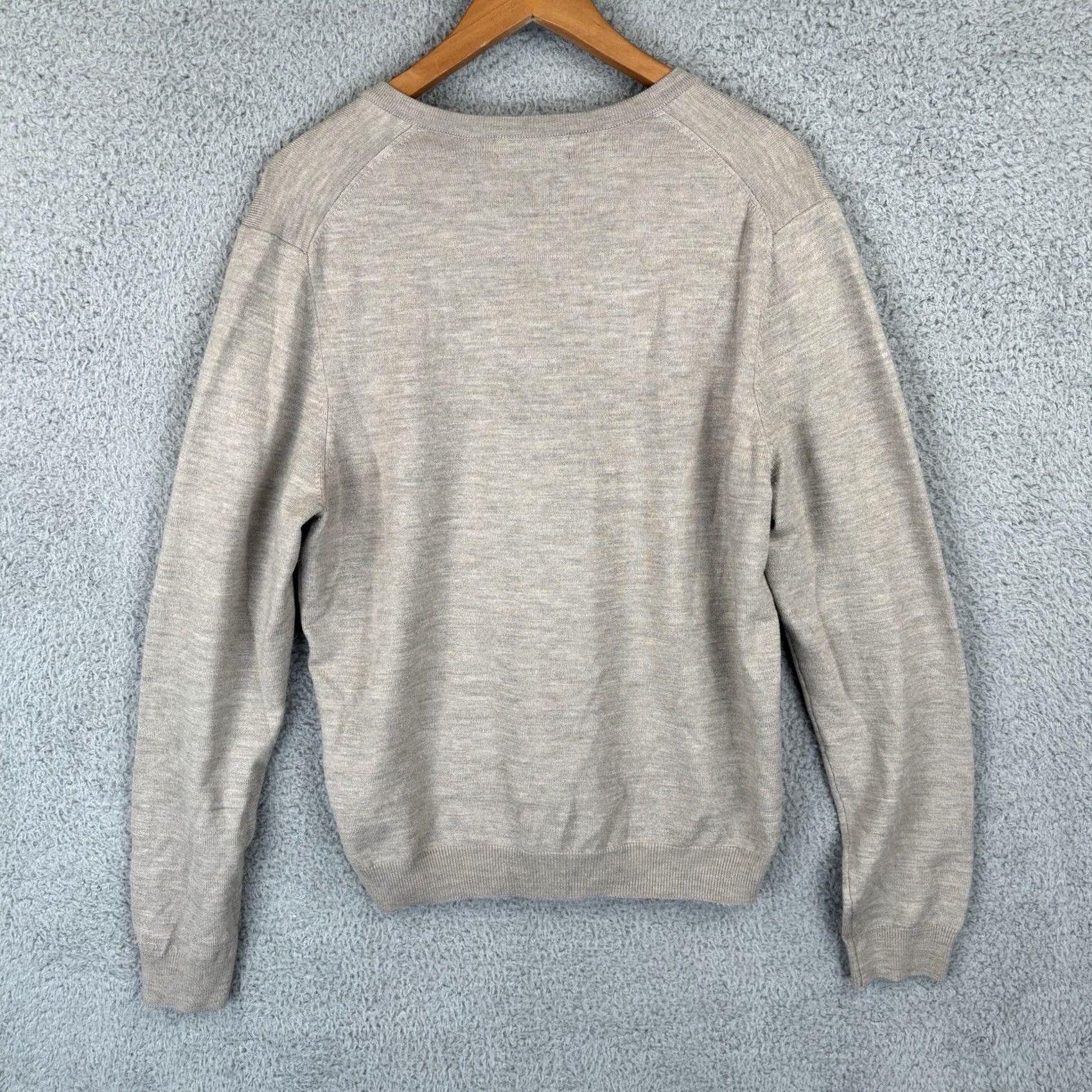 Brooks Brothers Brook Brothers Sweater Mens M Beige V Neck Wool Pullover Size US M / EU 48-50 / 2 - 4 Thumbnail