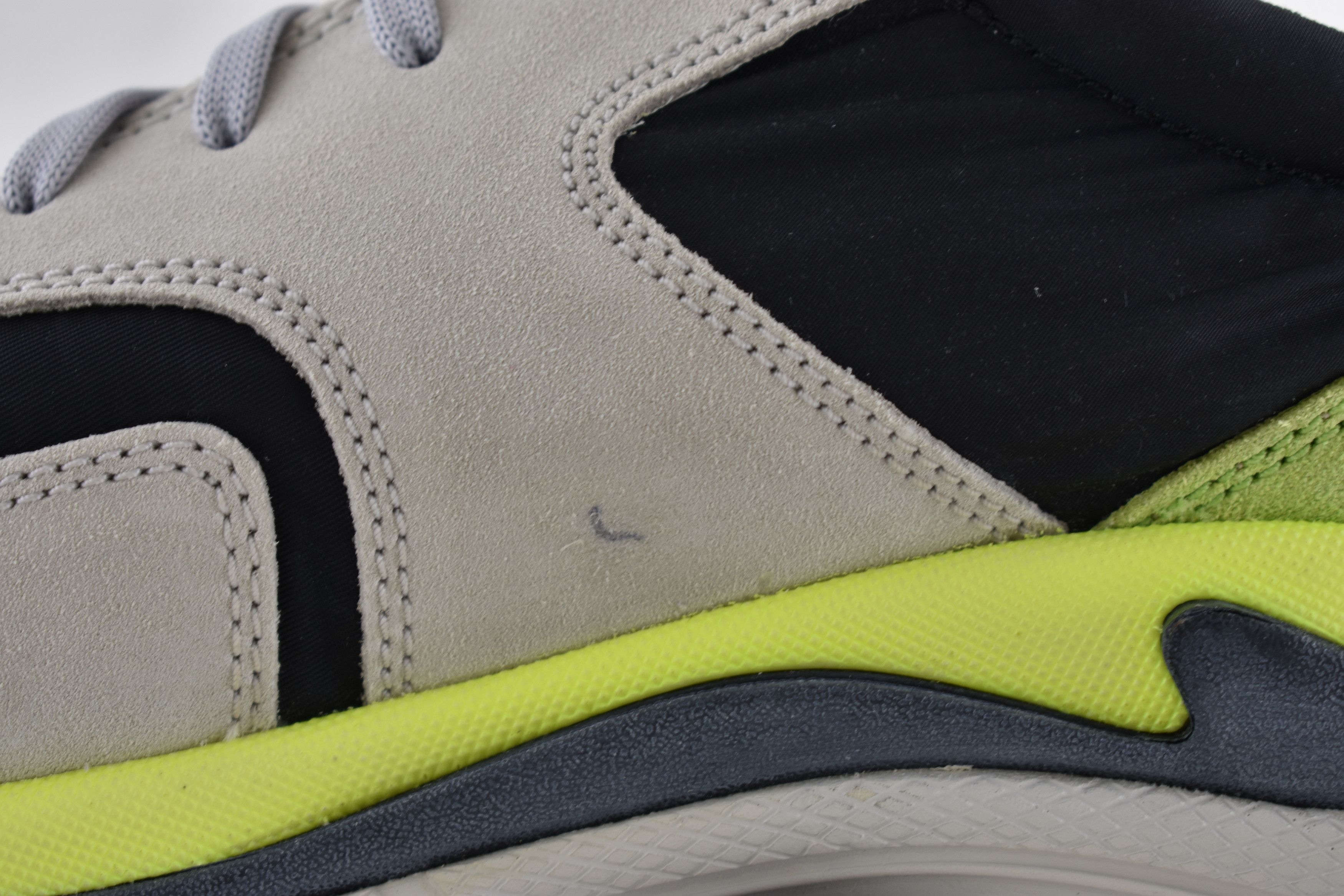 Balenciaga Balenciaga Triple S V2 Grey Jaune Trainer Sneaker 44 11 Size US 11 / EU 44 - 10 Thumbnail