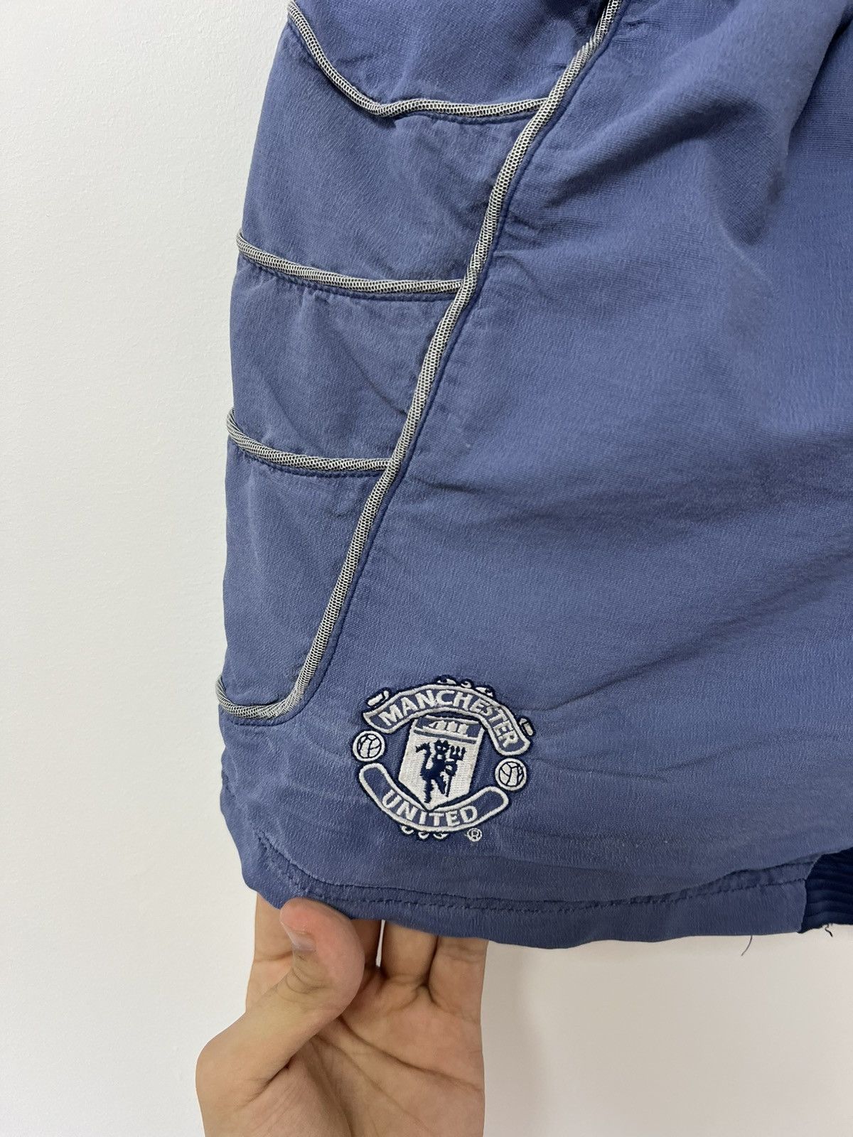 Umbro Vintage Manchester United 1999/2001 Umbro Football Shorts XS Size US 30 / EU 46 - 5 Thumbnail