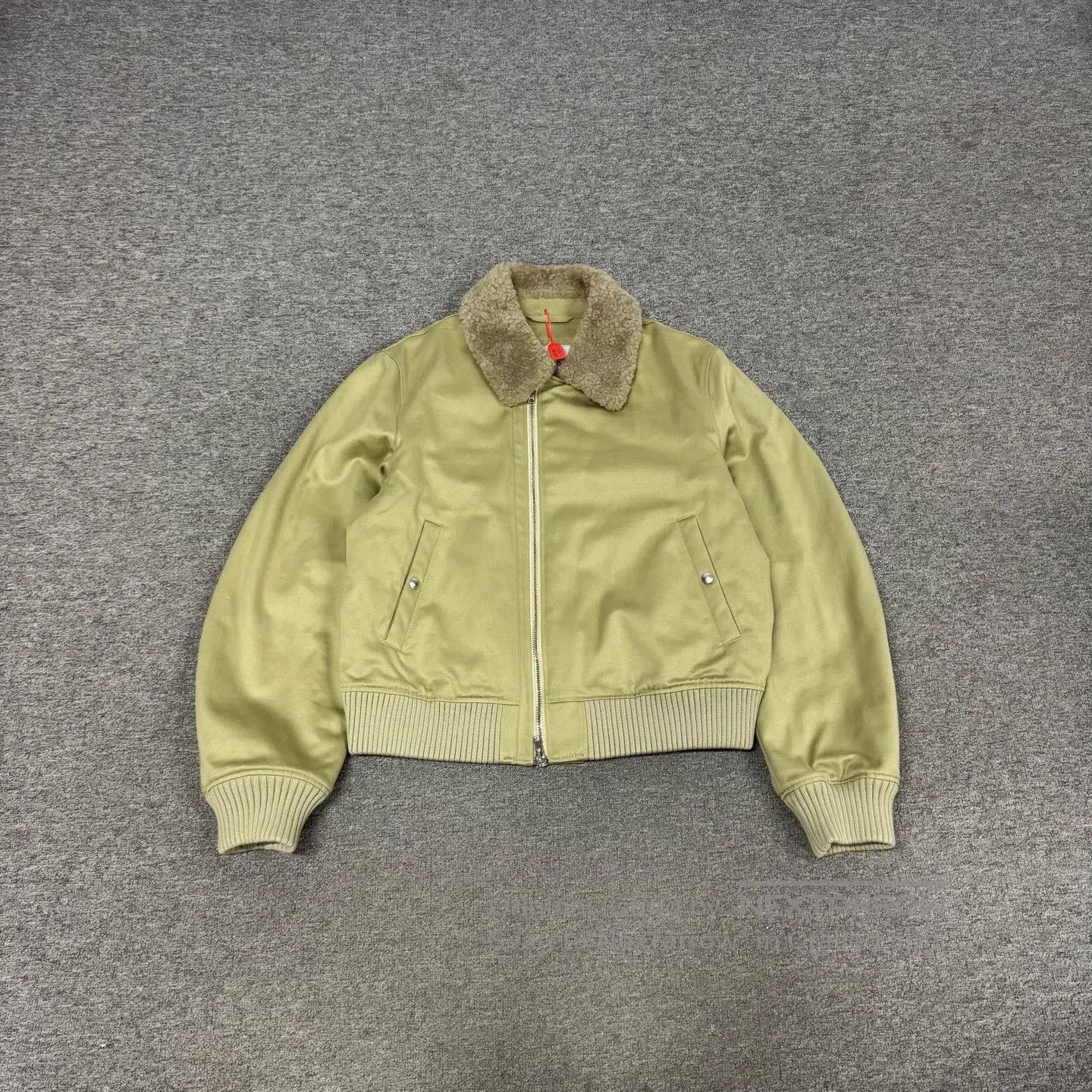 Burberry BURBERRY Fur-lined pilot jacket| Size US M / EU 48-50 / 2 - 1 Thumbnail