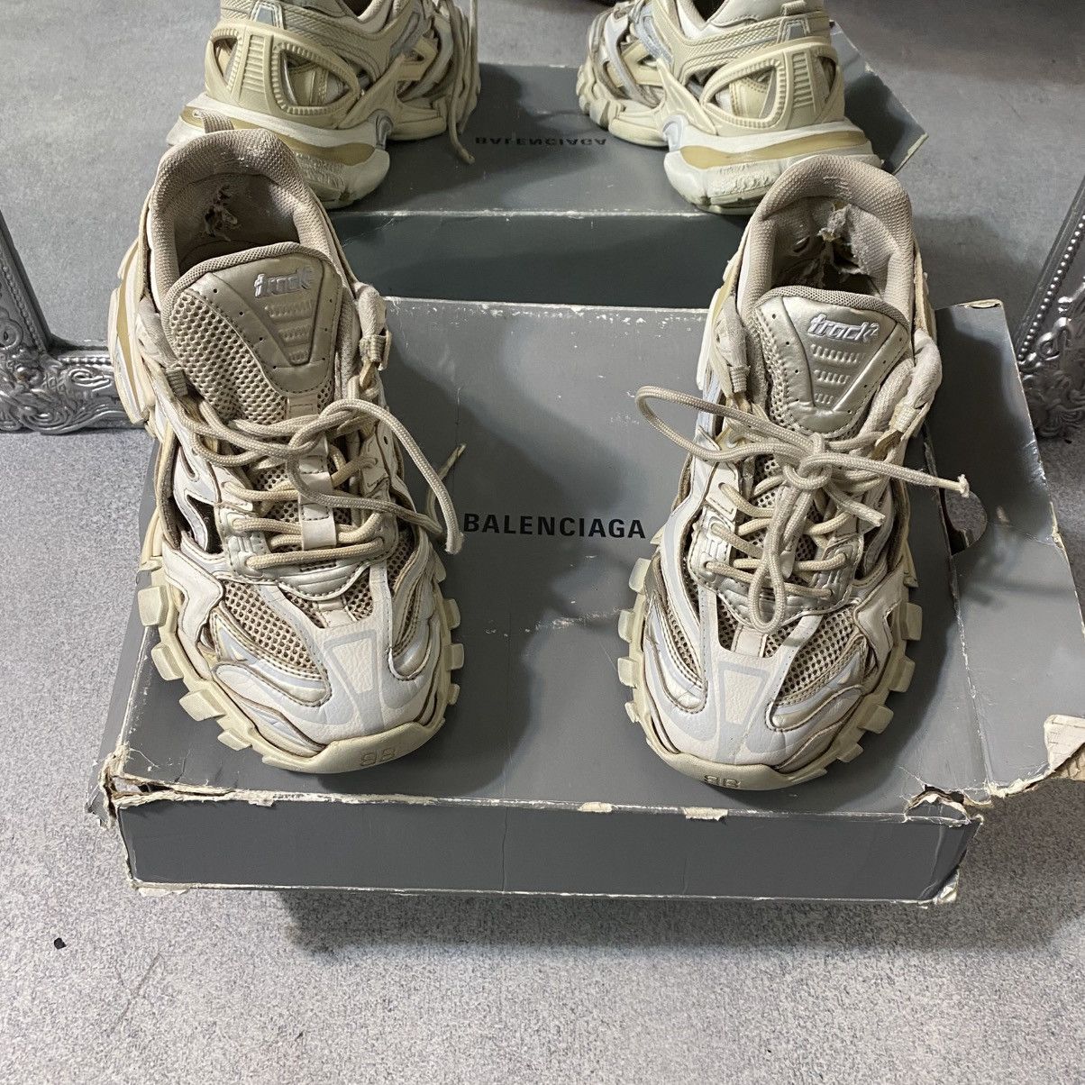 Balenciaga Balenciaga Track 2 open sneaker sz 41 white Size US 7 / EU 40 - 1 Thumbnail