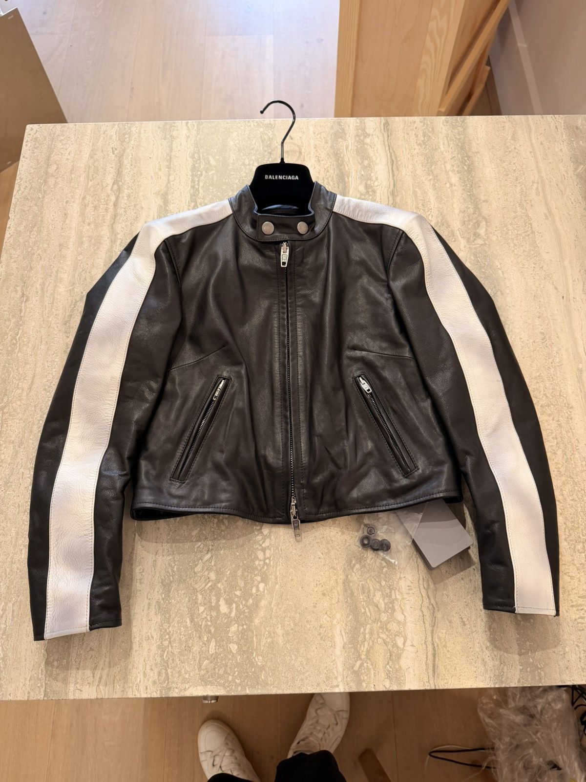 Balenciaga Balenciaga Moto Racer Jacket Black Leather w Stripes Sz 40 Size M / US 6-8 / IT 42-44 - 22 Thumbnail