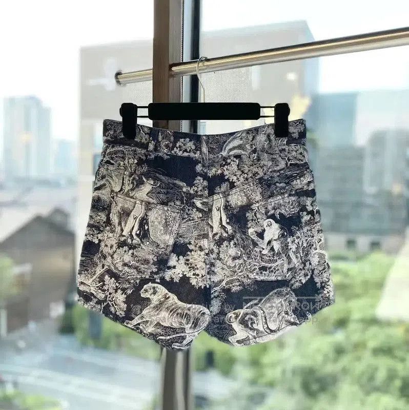 Dior Dior Multicolor Cotton Women's Shorts . Size 26" / US 2 / IT 38 - 2 Thumbnail