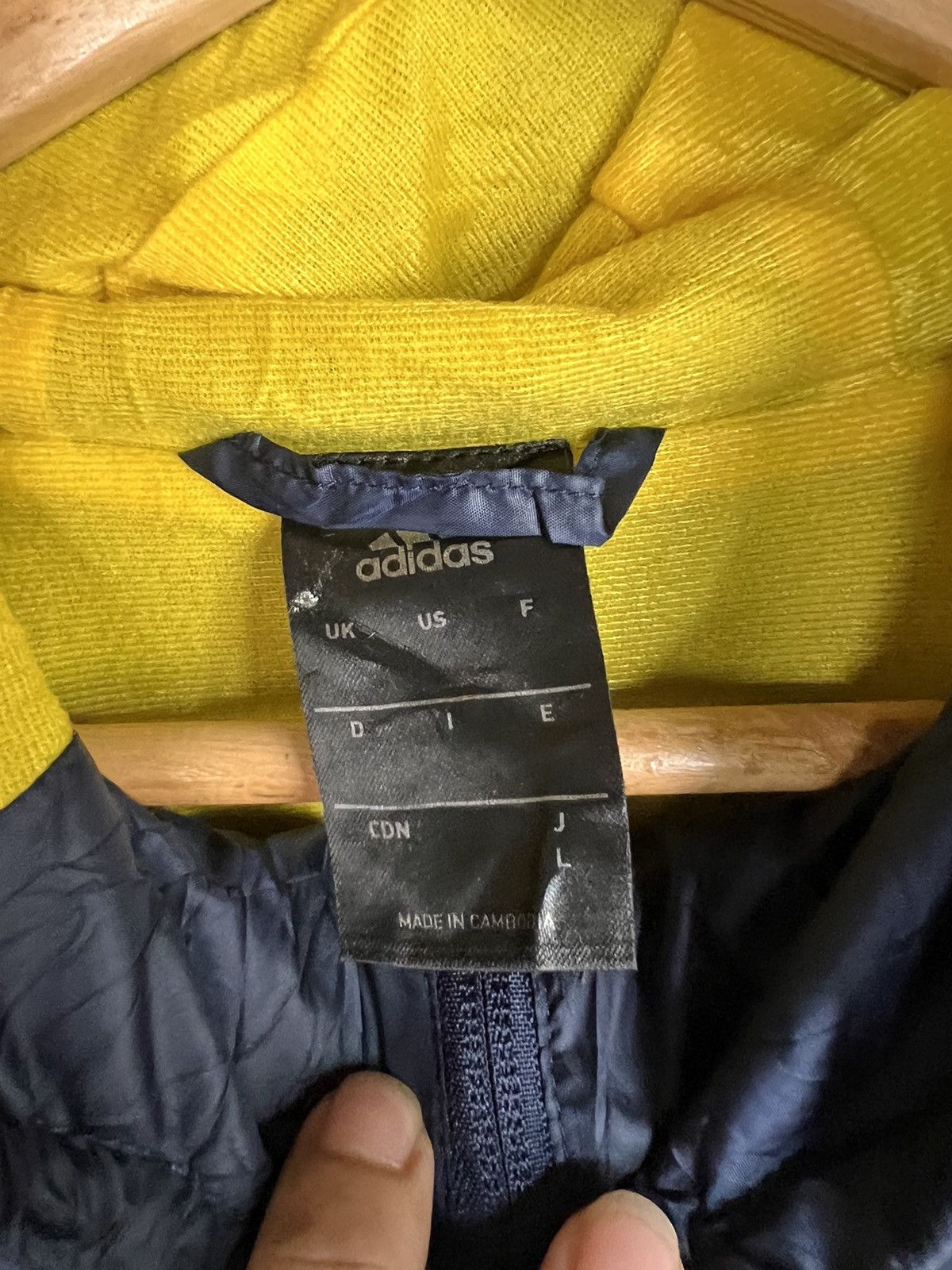 Adidas Adidas Embroidered Hoodies Jacket Size US M / EU 48-50 / 2 - 4 Thumbnail