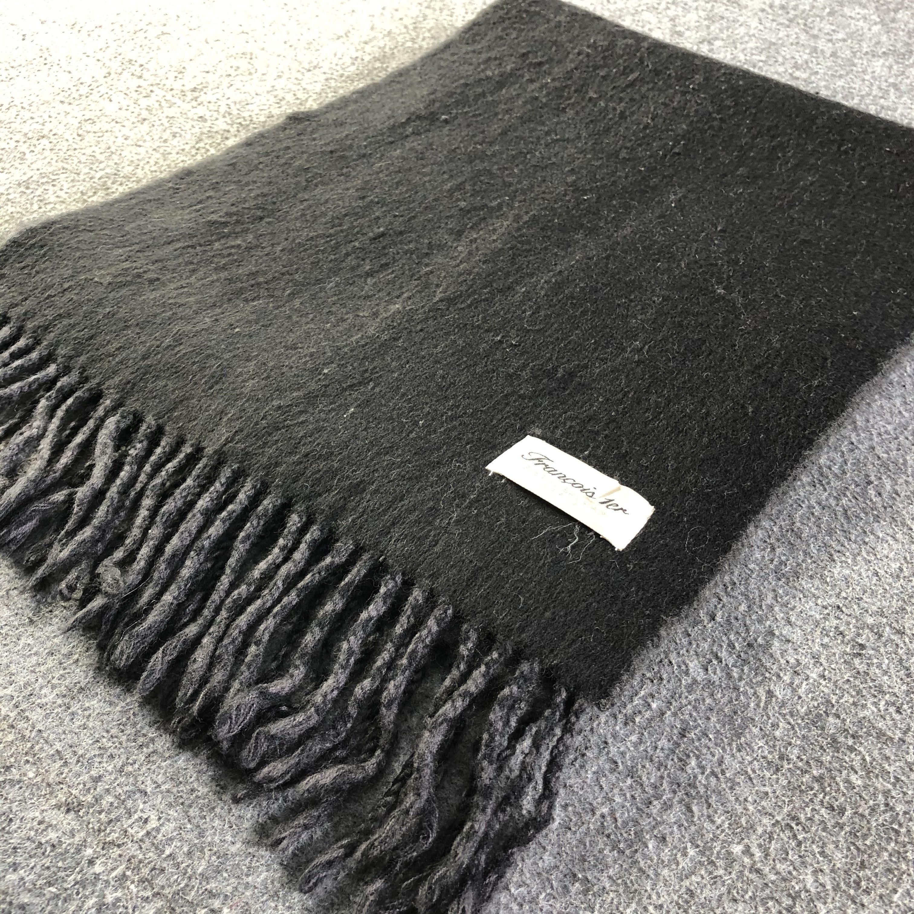 Pierre Balmain Pierre Balmain Scarf / Muffler / Neckwear P537 Size ONE SIZE - 5 Thumbnail