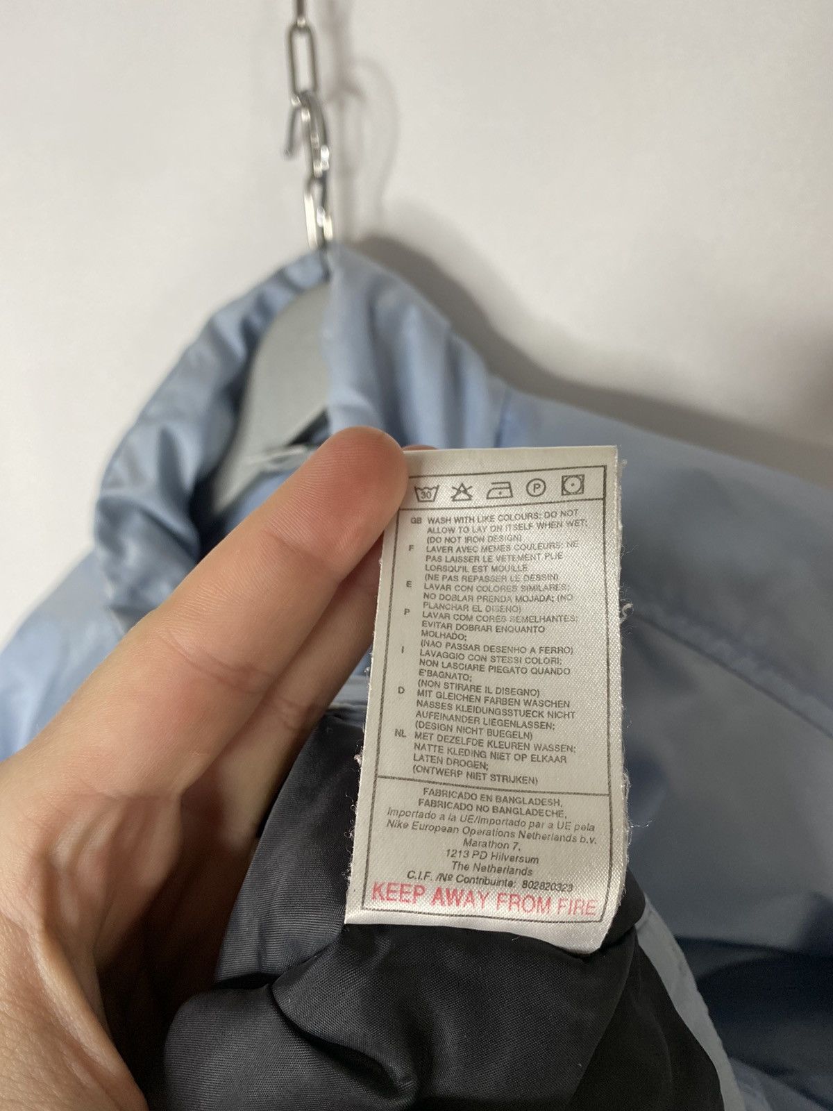 Nike × Vintage Rare Vintage Nike Big Logo Puffer Jacket Y2K Hype Size US L / EU 52-54 / 3 - 16 Thumbnail