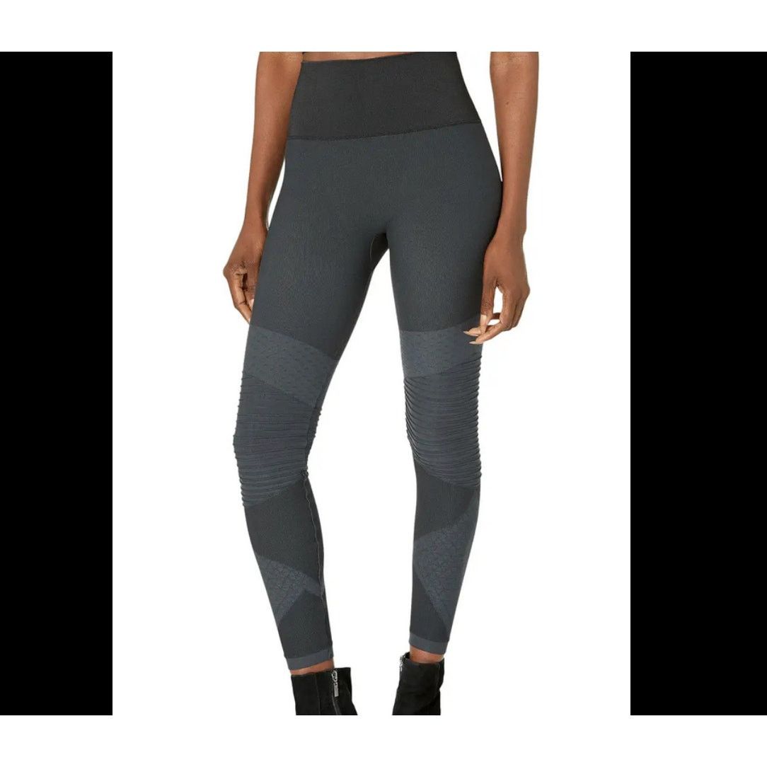 Spanx Spanx Seamless Look At Me Now Moto Leggings Pants Sm Size 26" / US 2 / IT 38 - 1 Thumbnail