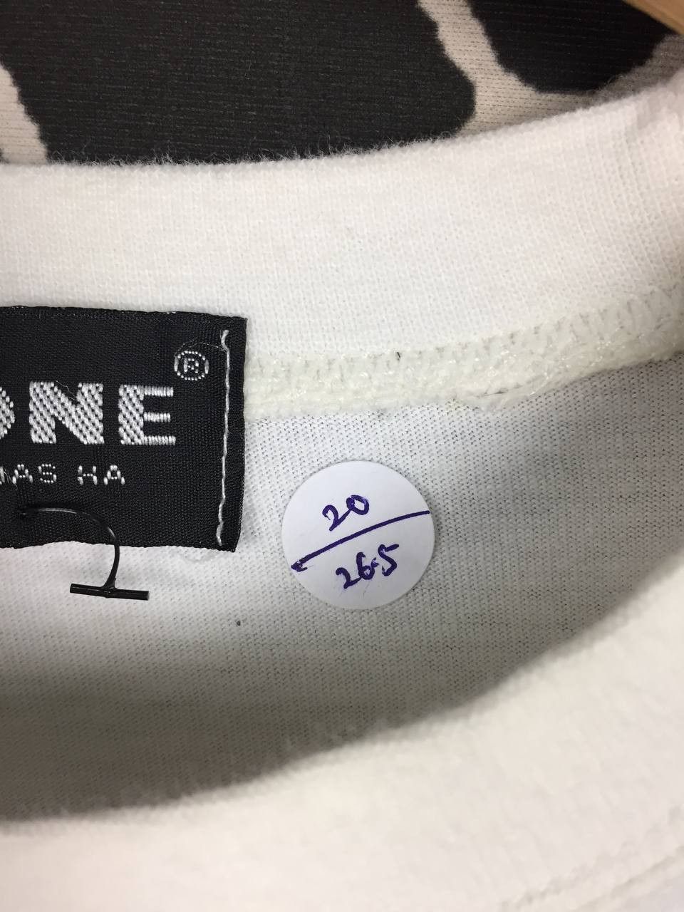 Vintage UP-ONE Area 51 Alien Dancing Sarcastic Funny Tee Size US M / EU 48-50 / 2 - 16 Thumbnail