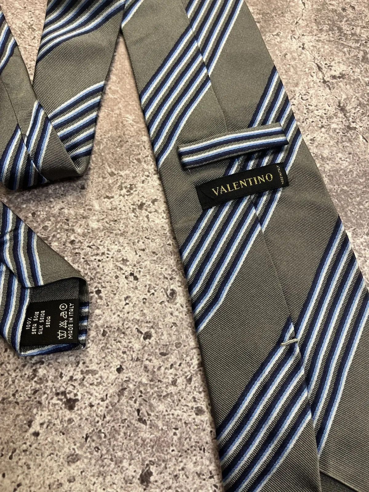 Valentino × Vintage Valentino Vintage Stripped Tie Size ONE SIZE - 3 Thumbnail
