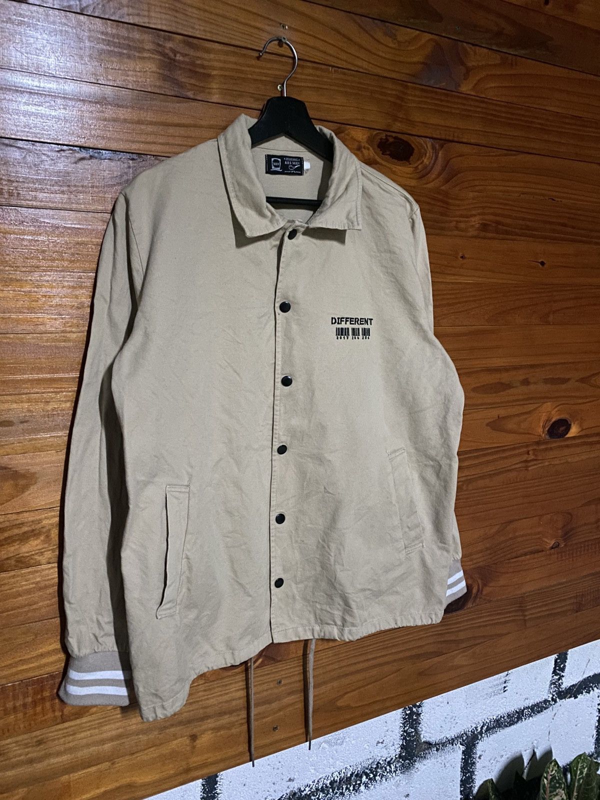 Japanese Brand Vintage-Style Beige A.O.S MAN Coaches Jacket Back Hit Size US M / EU 48-50 / 2 - 5 Thumbnail
