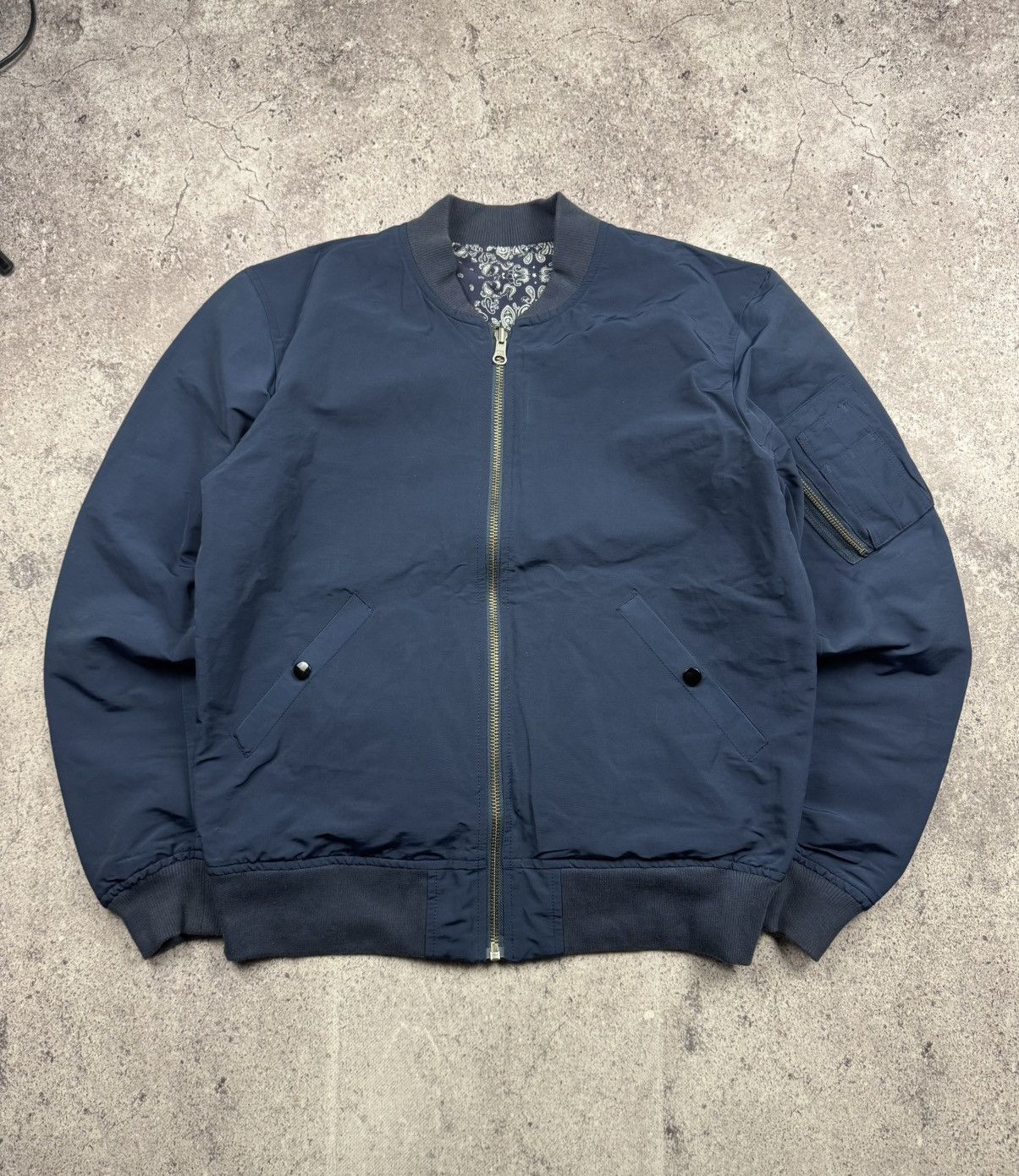 Japanese Brand Worn Out Age Reversible MA-1 Bomber – Bandana Side Size US M / EU 48-50 / 2 - 10 Thumbnail