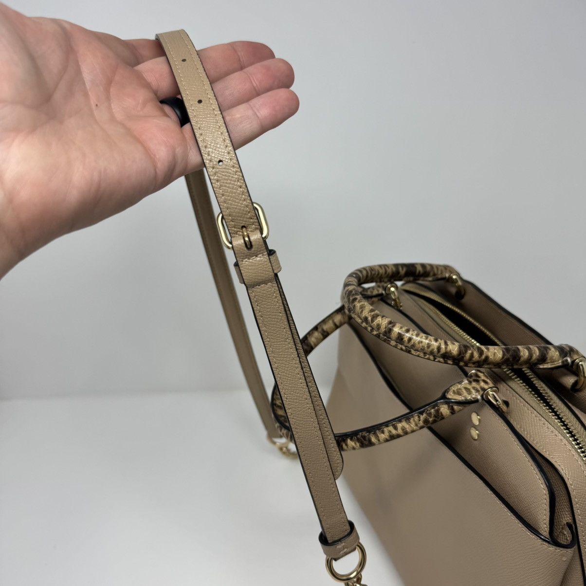 Coach Coach Lillie Carryall Daisy Applique Bag Snake Leather Size ONE SIZE - 9 Thumbnail