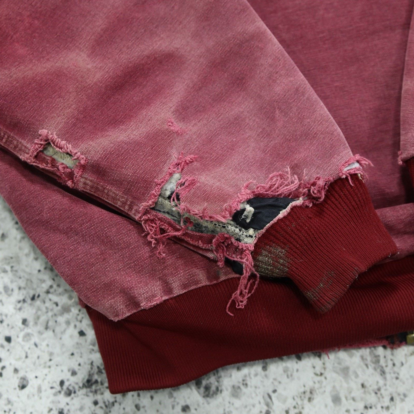 THRASHED Vintage Carhartt J68 CRI Crimson Faded Red Jacket