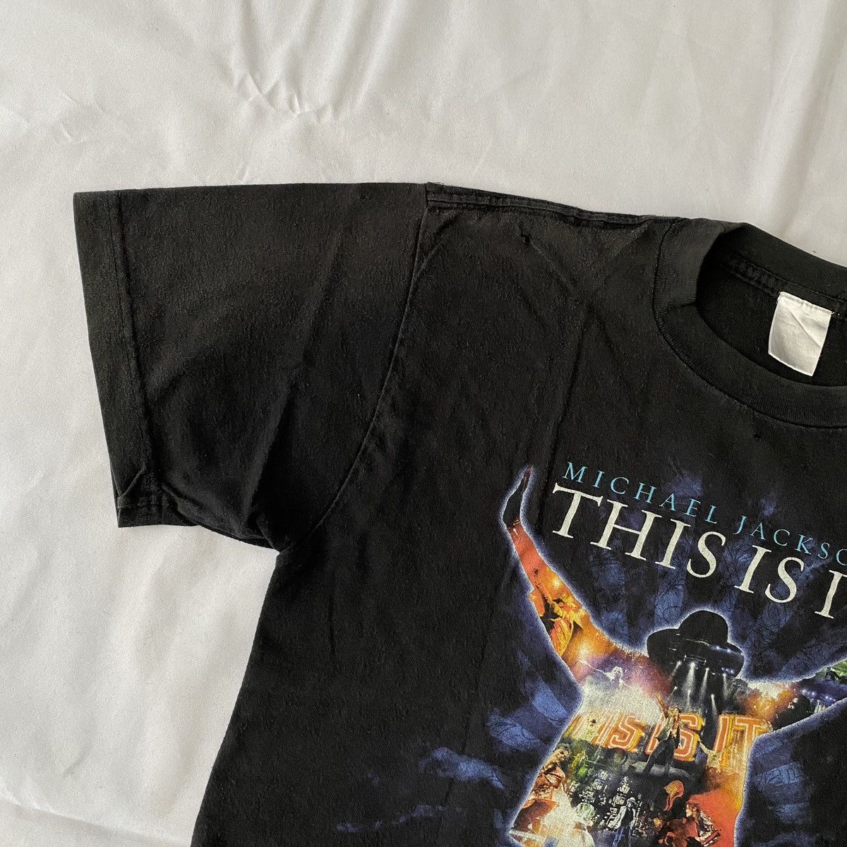 Band Tees × Vintage Vintage Michael Jackson’s This Is It ©️2009 Teea Size US L / EU 52-54 / 3 - 3 Thumbnail