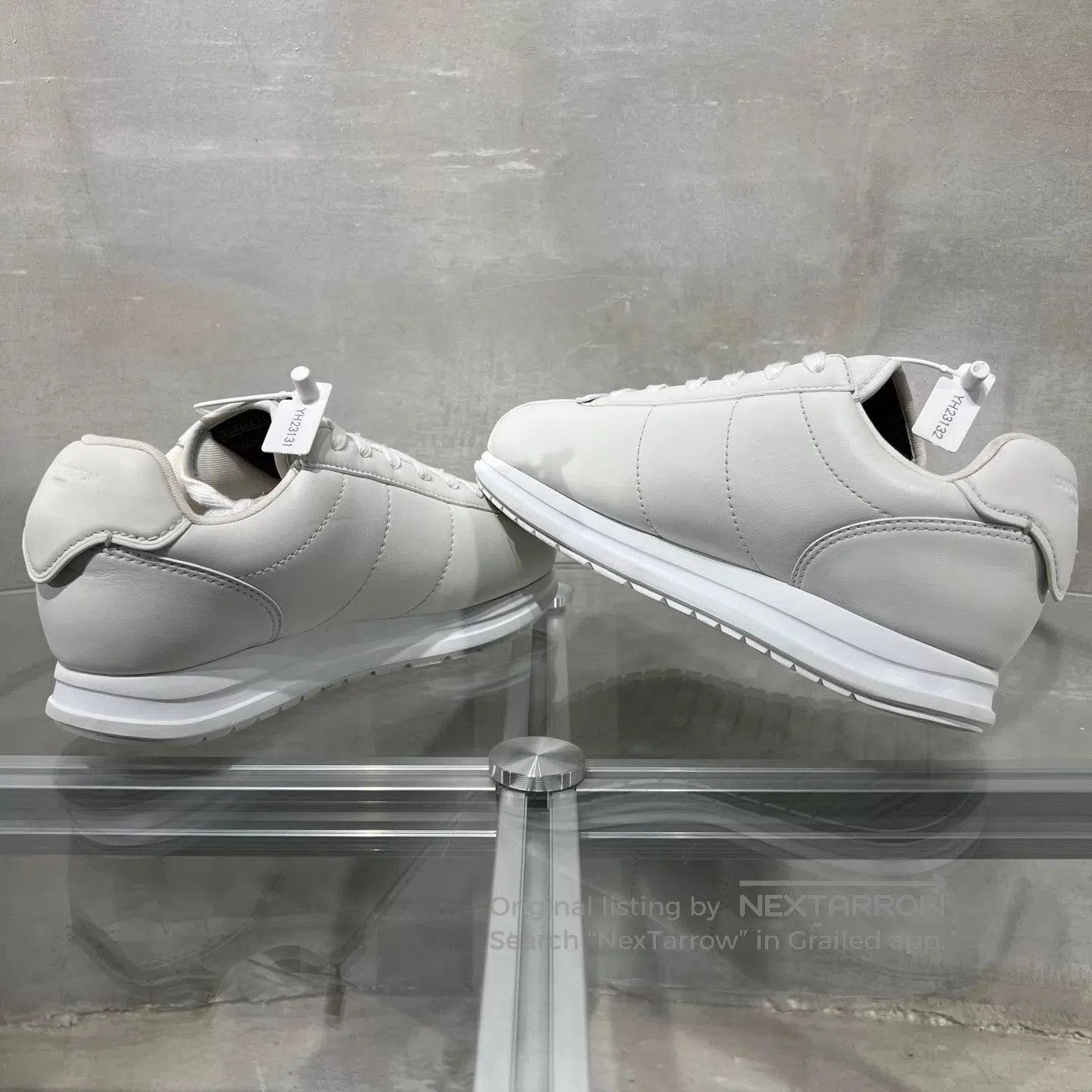 Louis Vuitton White Low-Top Sneakers Size 8.5. Size US 8.5 / EU 41-42 - 5 Thumbnail