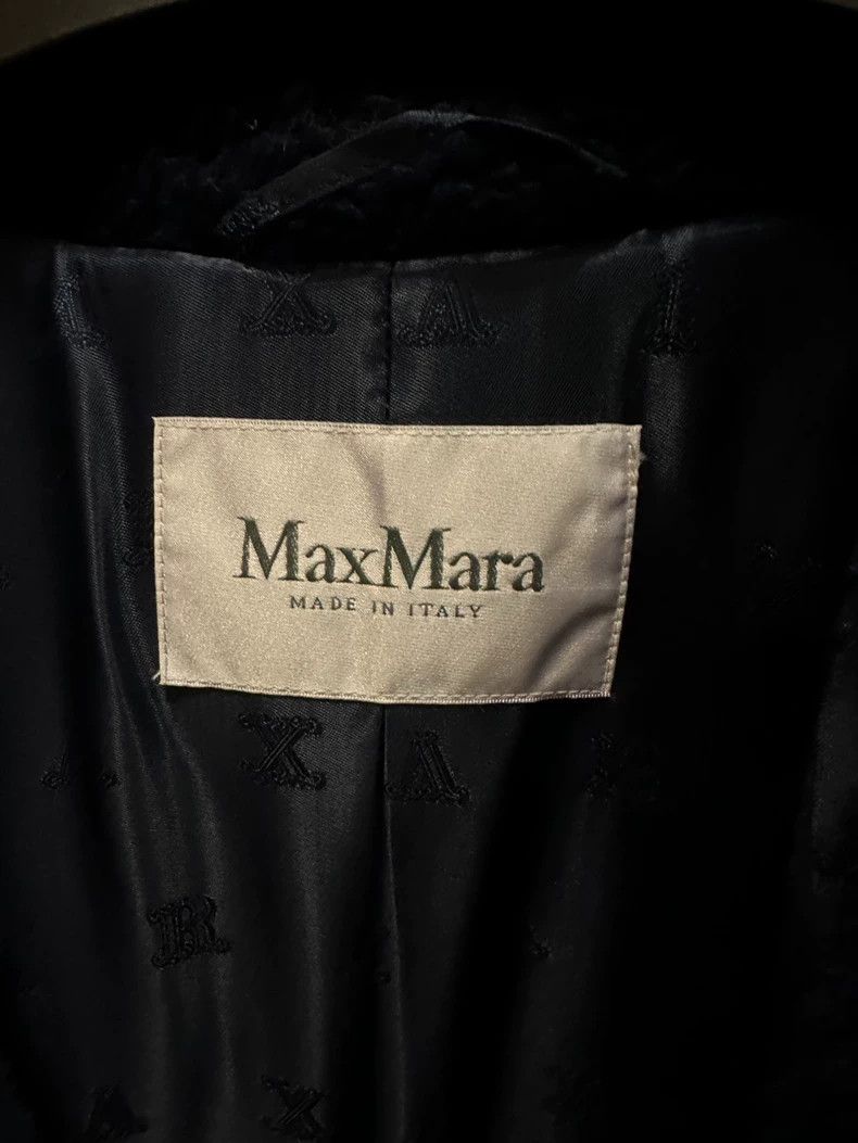Max Mara Max Mara Classic Cropped Jacket Furry Teddy Bear Jacket Size S / US 4 / IT 40 - 2 Thumbnail