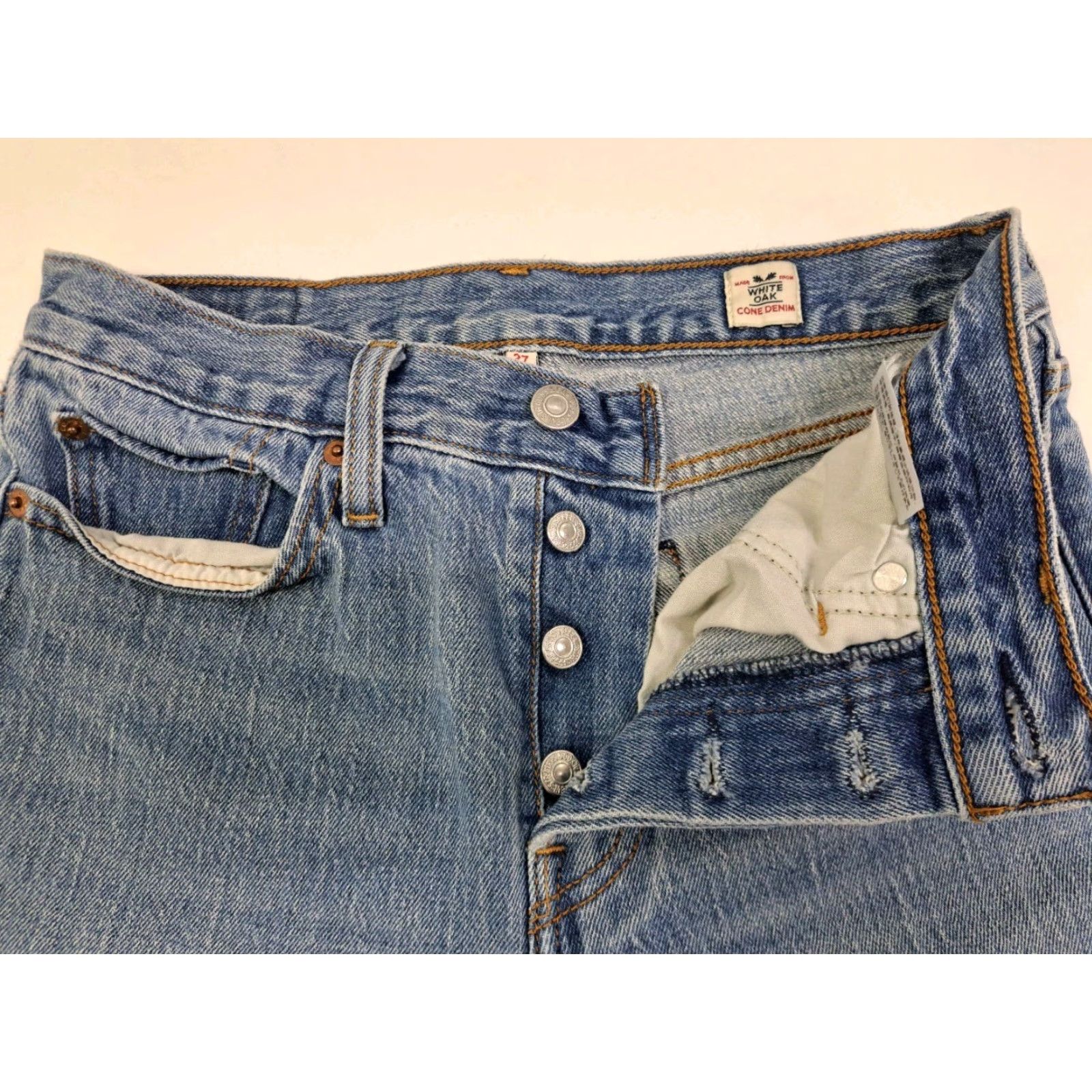 Levi's Levi's Womens Jeans Blue 27 Inseam 27 White Oak Cone Denim Button Fly Raw Hem Size 27/27 Regular Rise High Vintage: No MPN 7206 7206 ( Denim ) Size 27" / US 4 / IT 40 - 3 Thumbnail