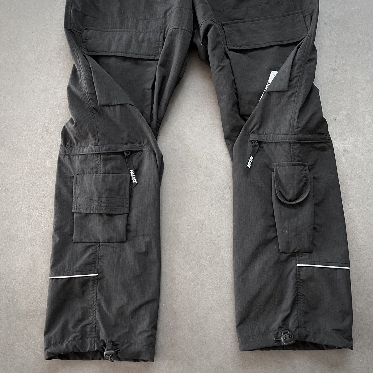 Palace Black 3M CORDURA RS SHELL NYLON CARGO PANTS + STICKERS Size US 32 / EU 48 - 2 Thumbnail