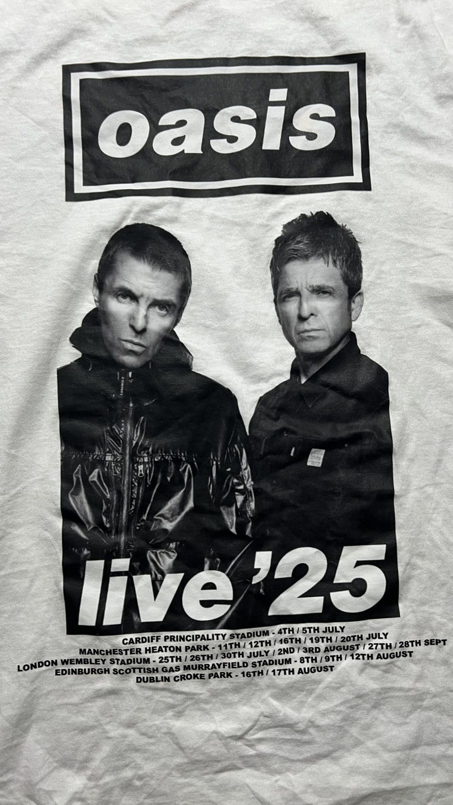 Band Tees 2025 Oasis live 25 UK United Kingdom tour t shirt Size US S / EU 44-46 / 1 - 3 Thumbnail