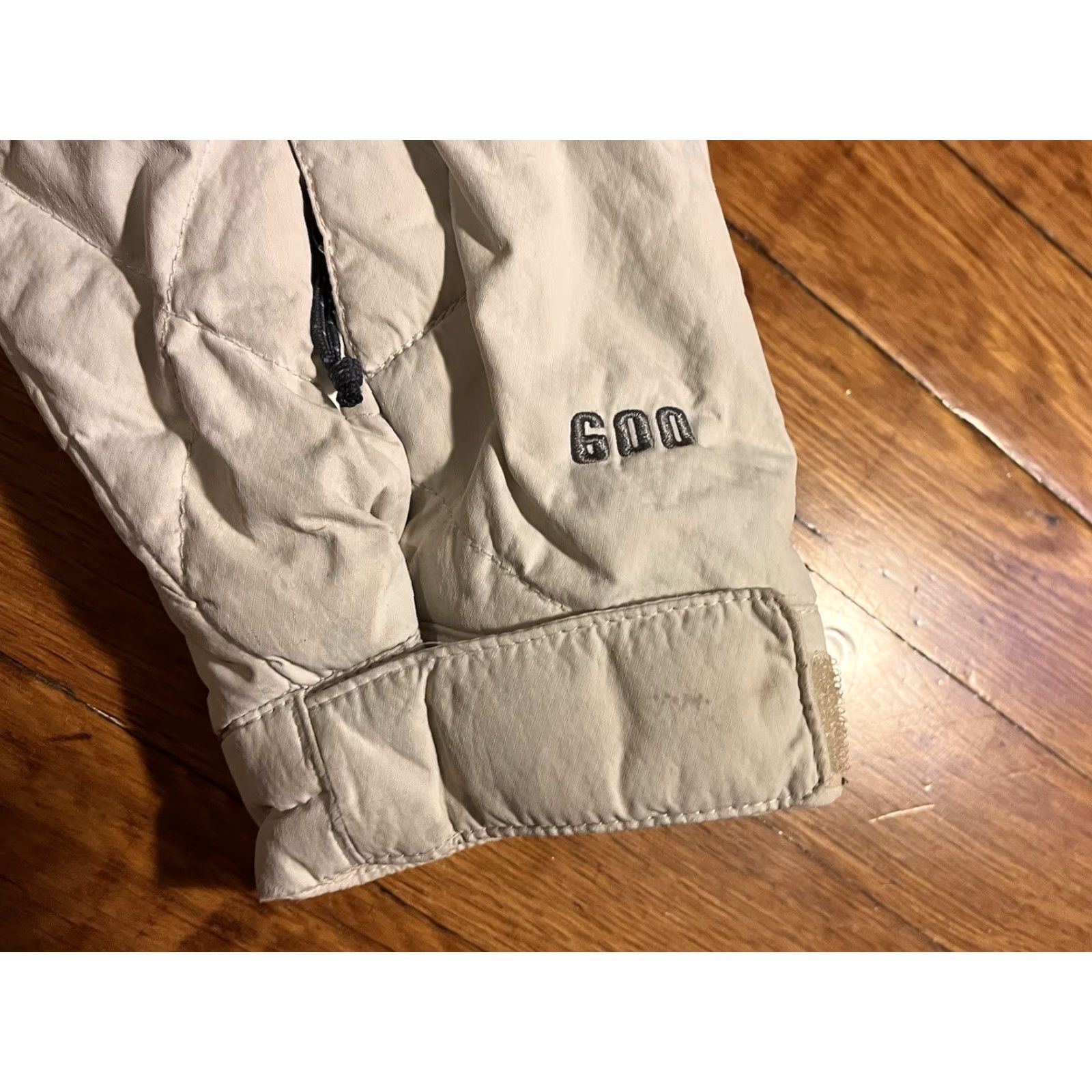 The North Face The North Face 600 Series Alis Quilted Puffer Coat Women's Large White Size L / US 10 / IT 46 - 7 Thumbnail