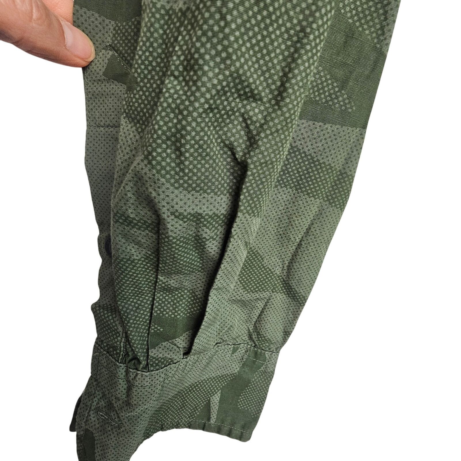 Marc Ecko Marc Ecko Y2K Camo Shirt Cotton Lightweight Camouflage Skate Size US M / EU 48-50 / 2 - 4 Thumbnail