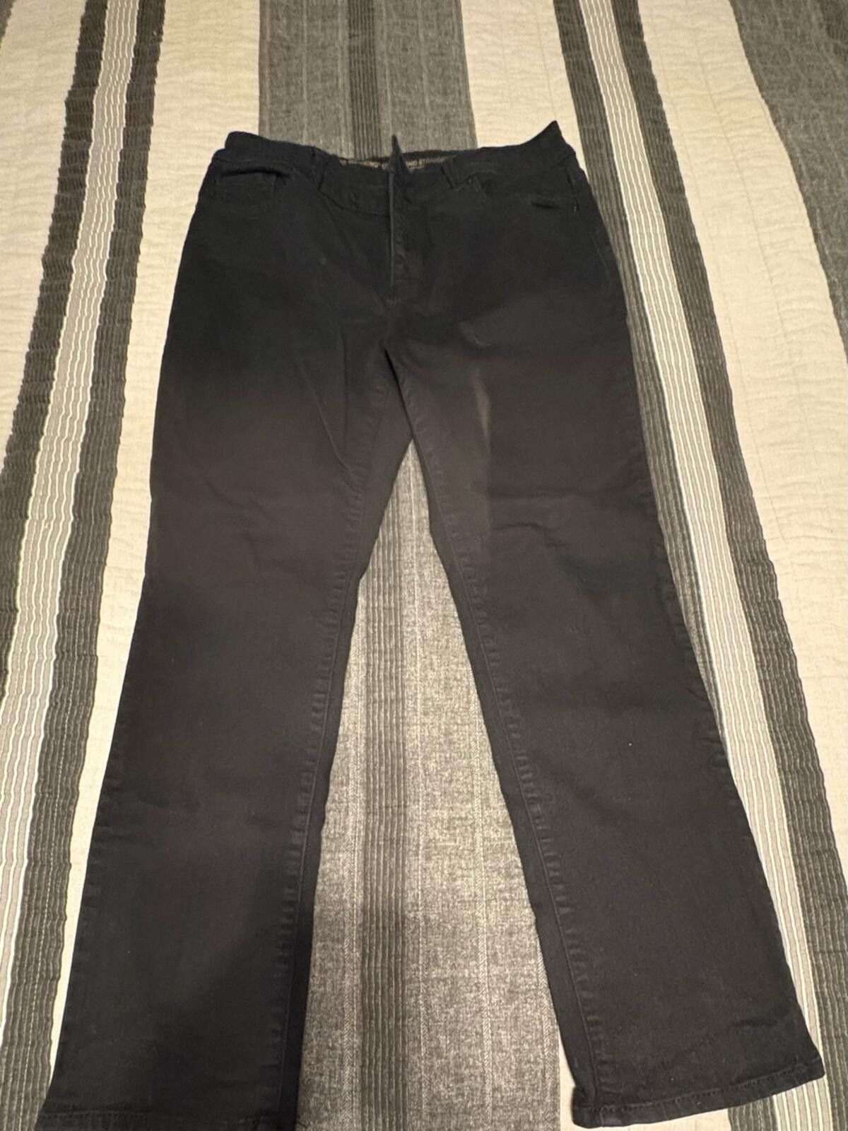 Chicos Chico’s so slimming girlfriend straight leg jeans Size 32" / US 10 / IT 46 - 1 Thumbnail