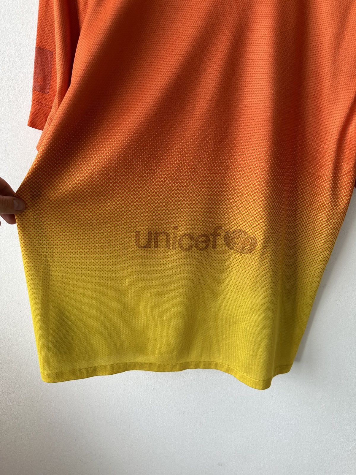 Other FC Barcelona 2012/2013 Away Jersey Nike Size US L / EU 52-54 / 3 - 15 Thumbnail