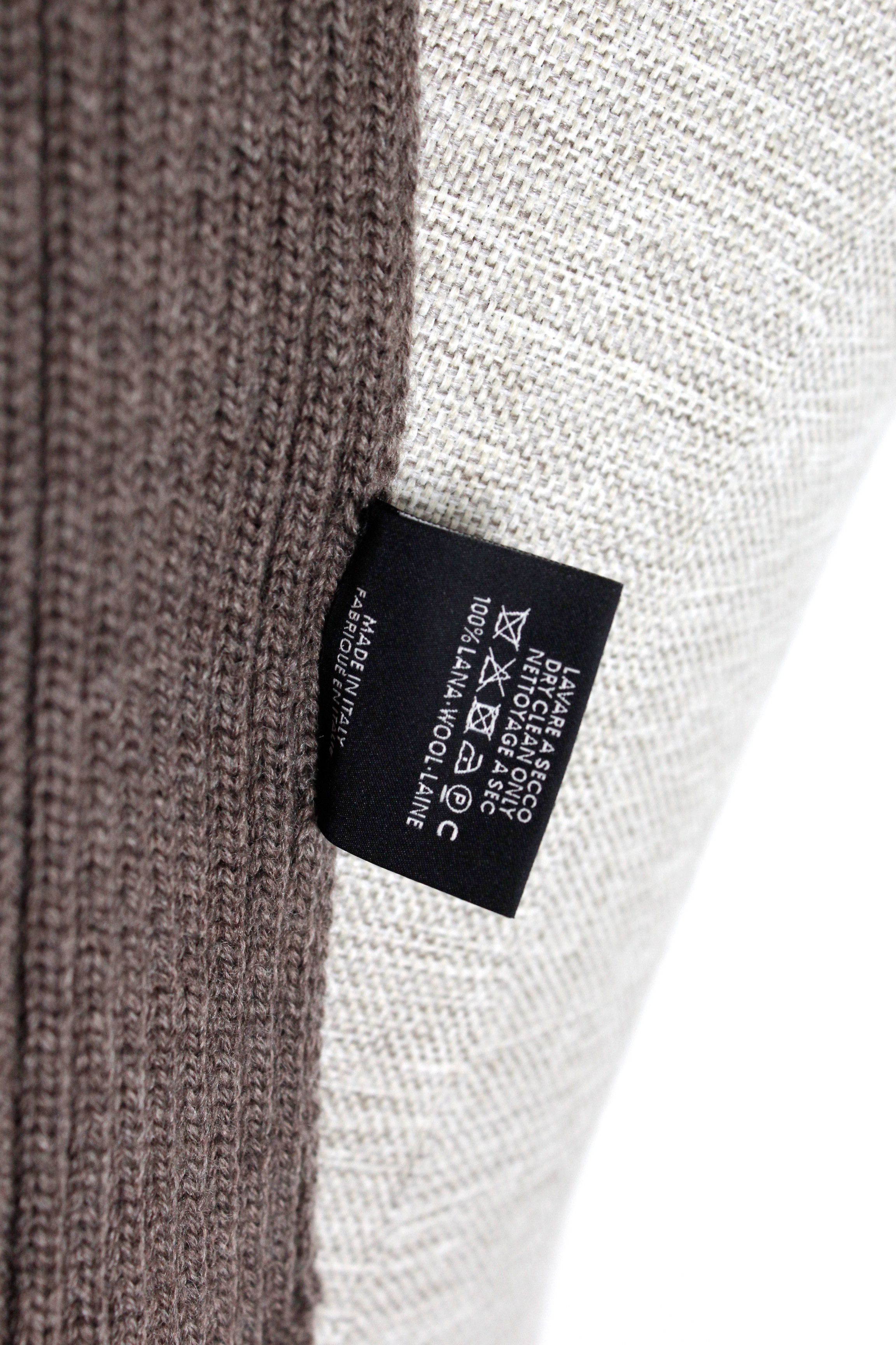 Gucci Gucci Logo Ribbed Wool Scarf Size ONE SIZE - 4 Thumbnail