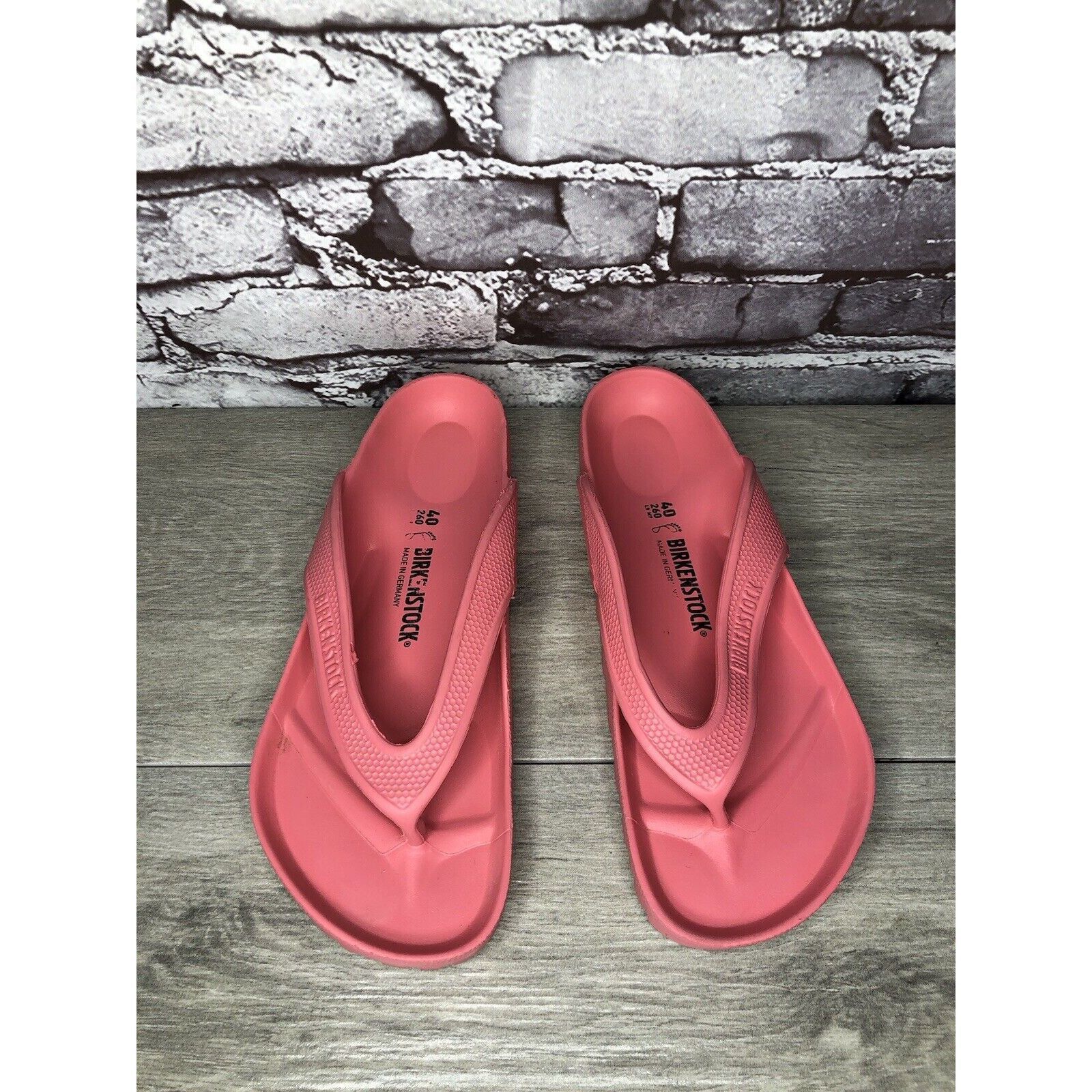 Birkenstock Birkenstock Honolulu Eva Lightweight Pink Thong FlipFlop San Size US 10 / IT 40 - 2 Thumbnail