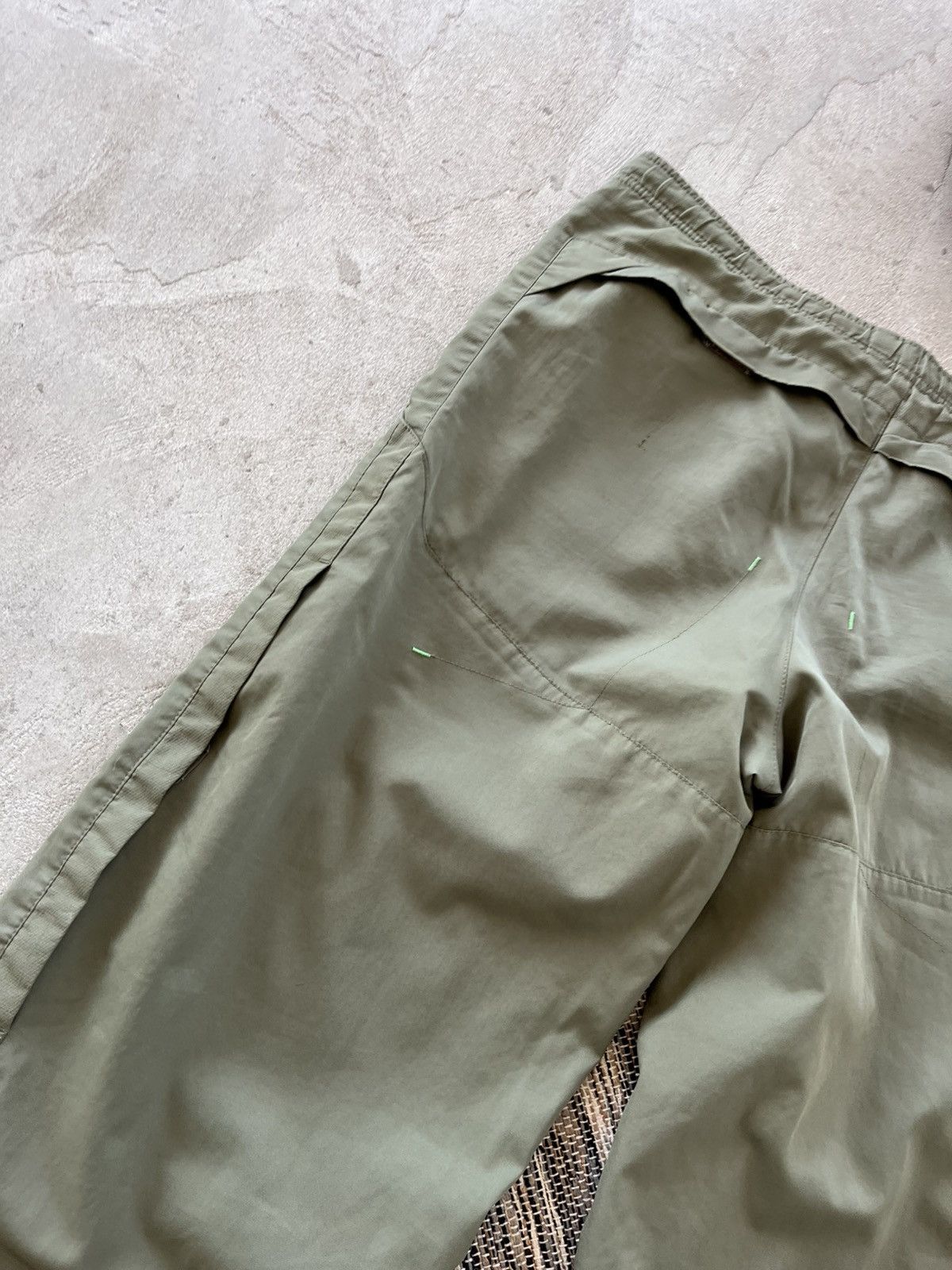 Nike Vintage Nike Sweatpants Track Pants Green Y2K Avantgarde Size US 36 / EU 52 - 16 Thumbnail
